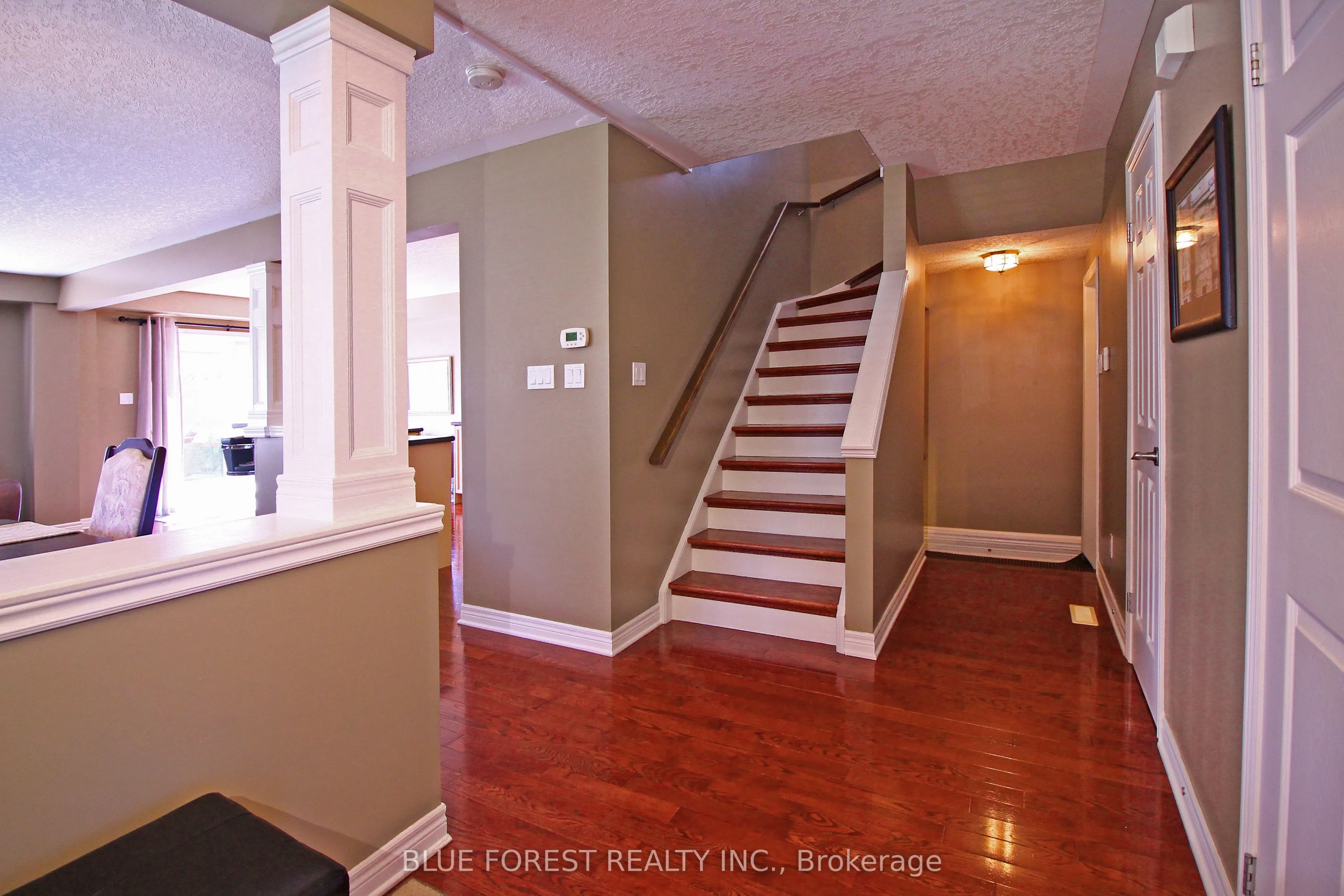 682 Hedgerow Place