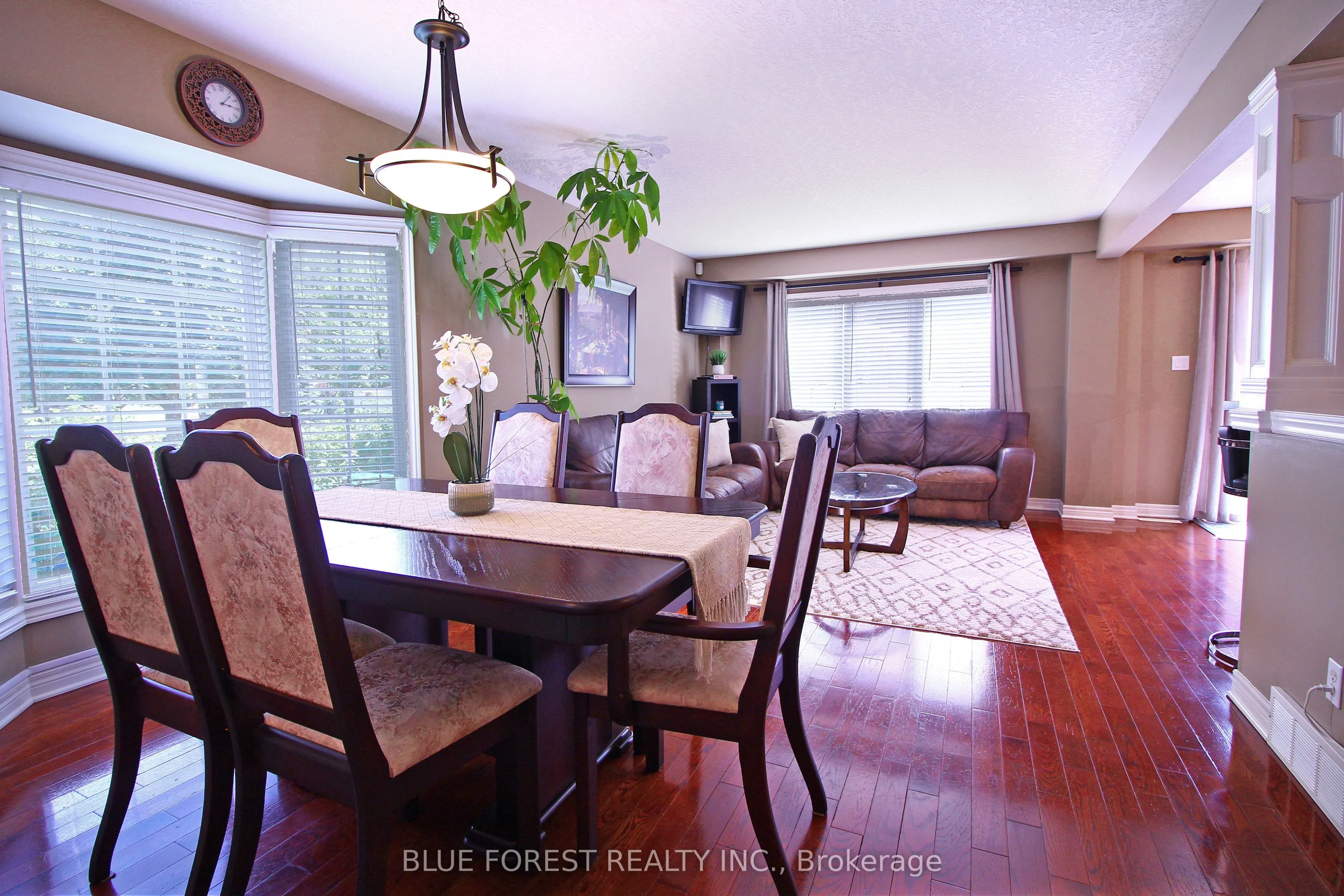 682 Hedgerow Place