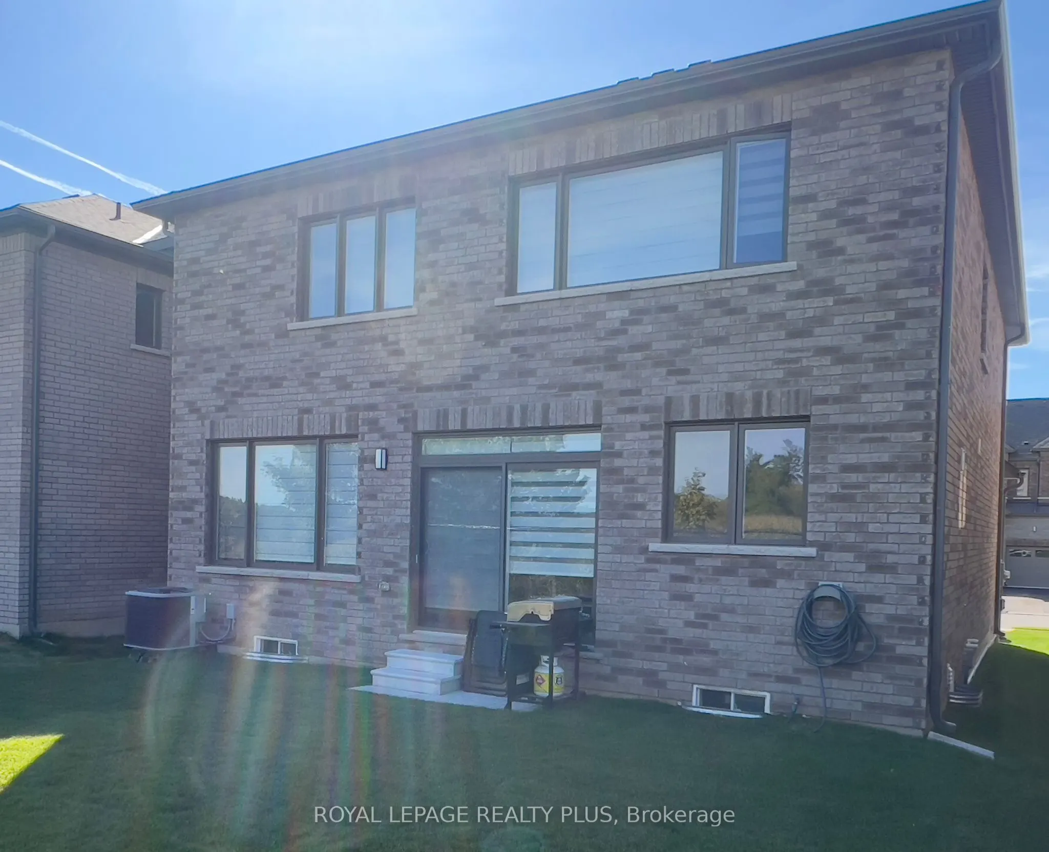 249 Leslie Davis Street