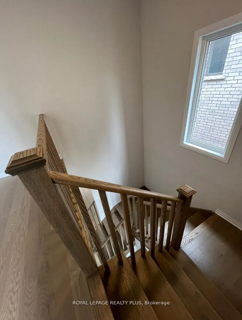 249 Leslie Davis Street