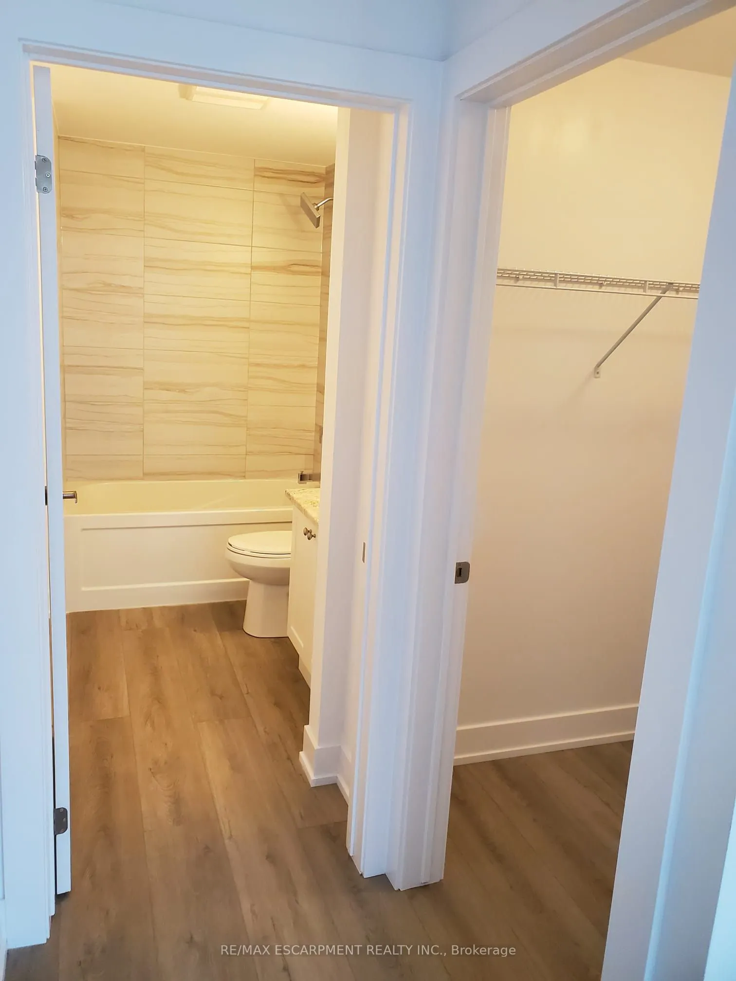 470 Dundas Street E, #601