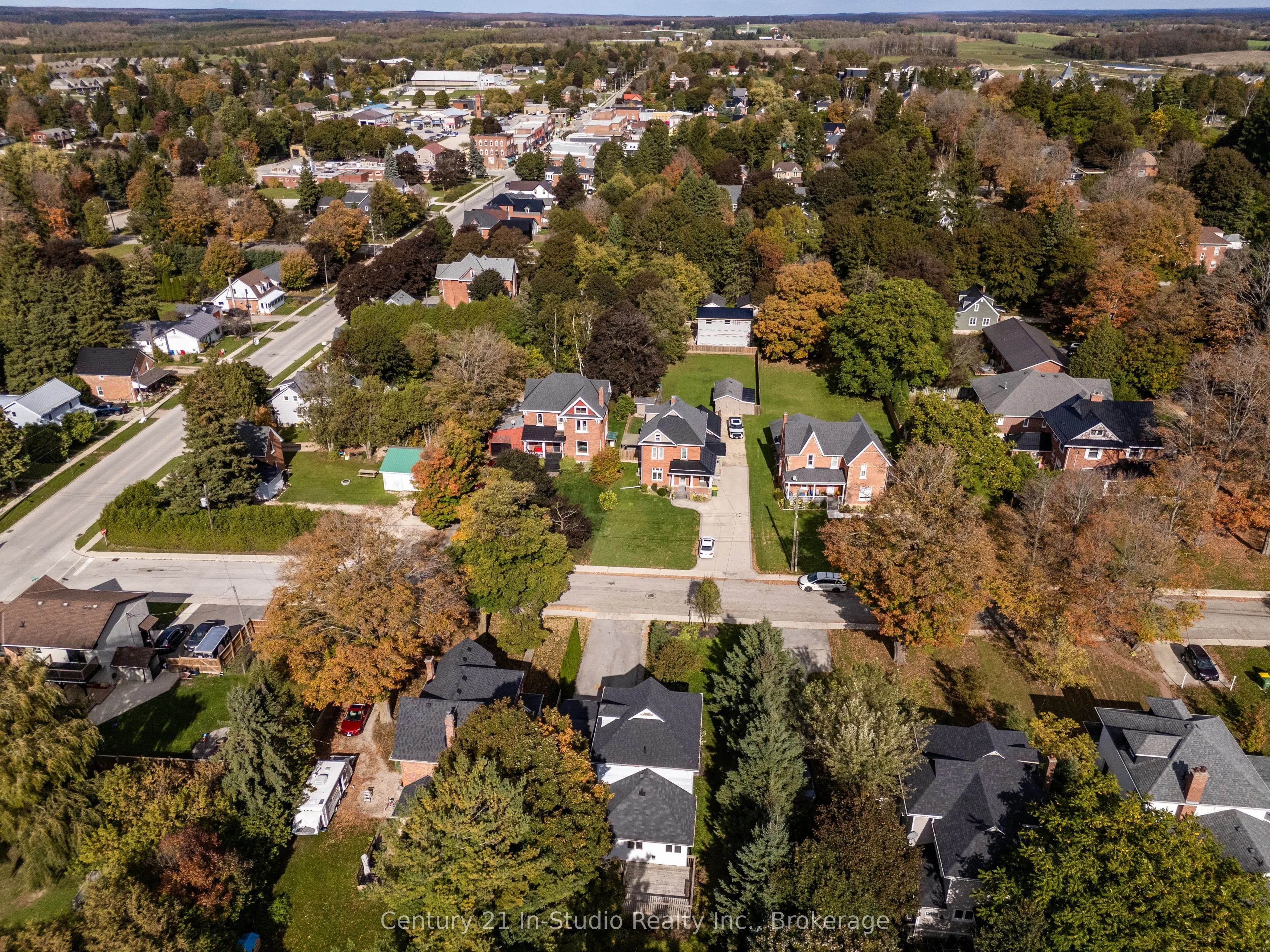 26 Wellington Avenue S