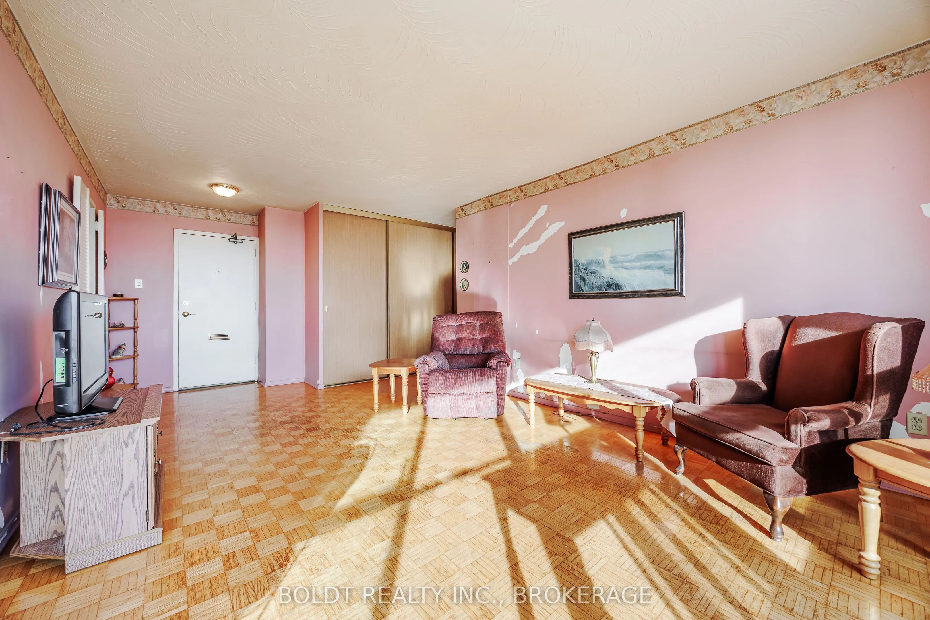 15 Towering Heights Boulevard, #1008
