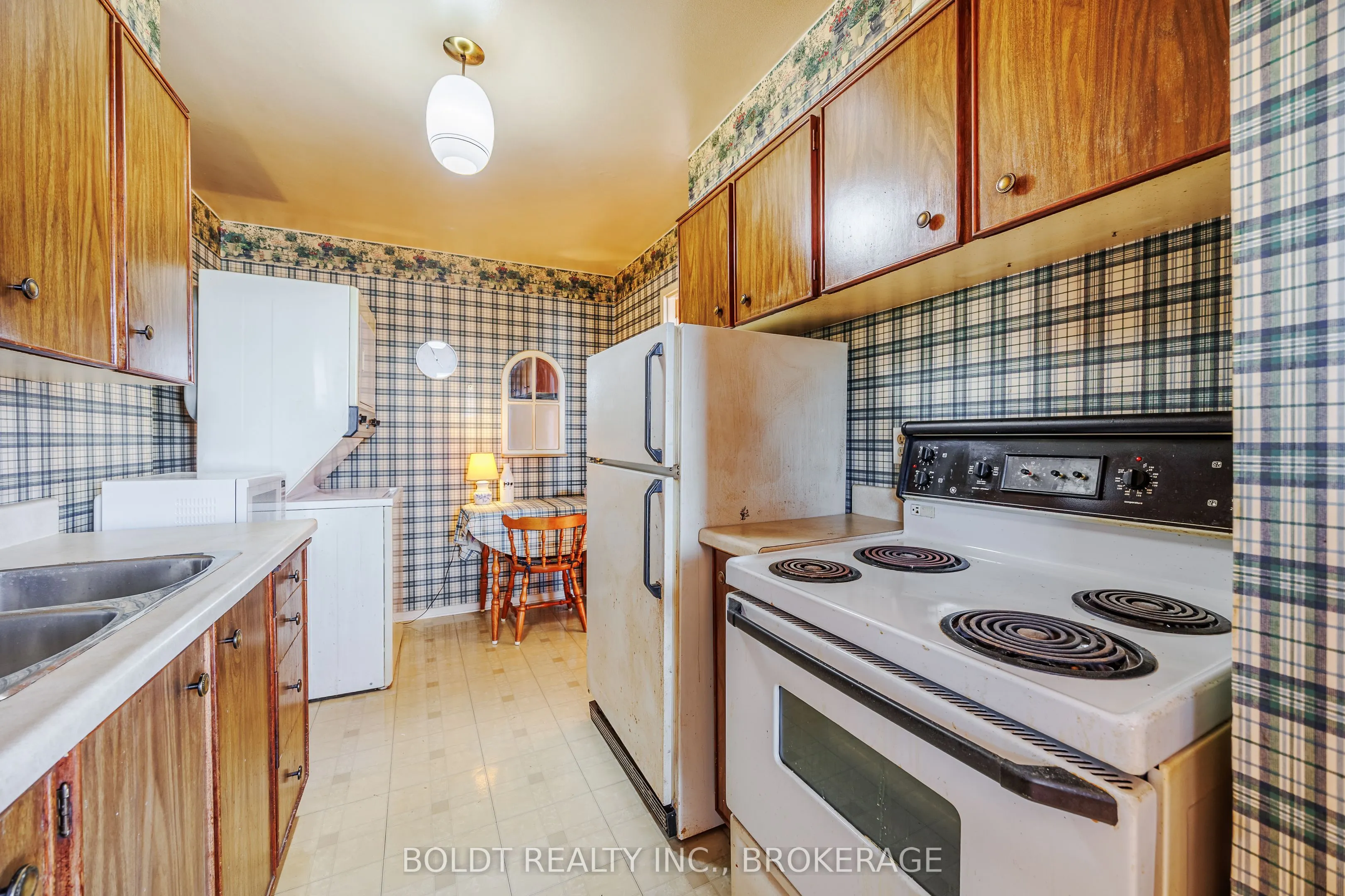 15 Towering Heights Boulevard, #1008