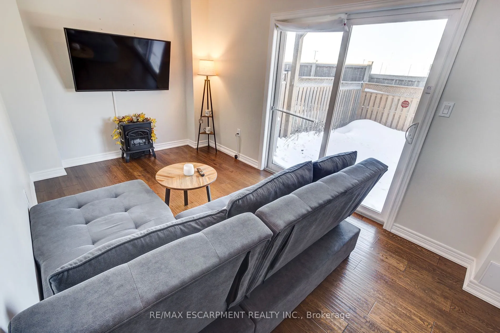 82 Bloom Crescent