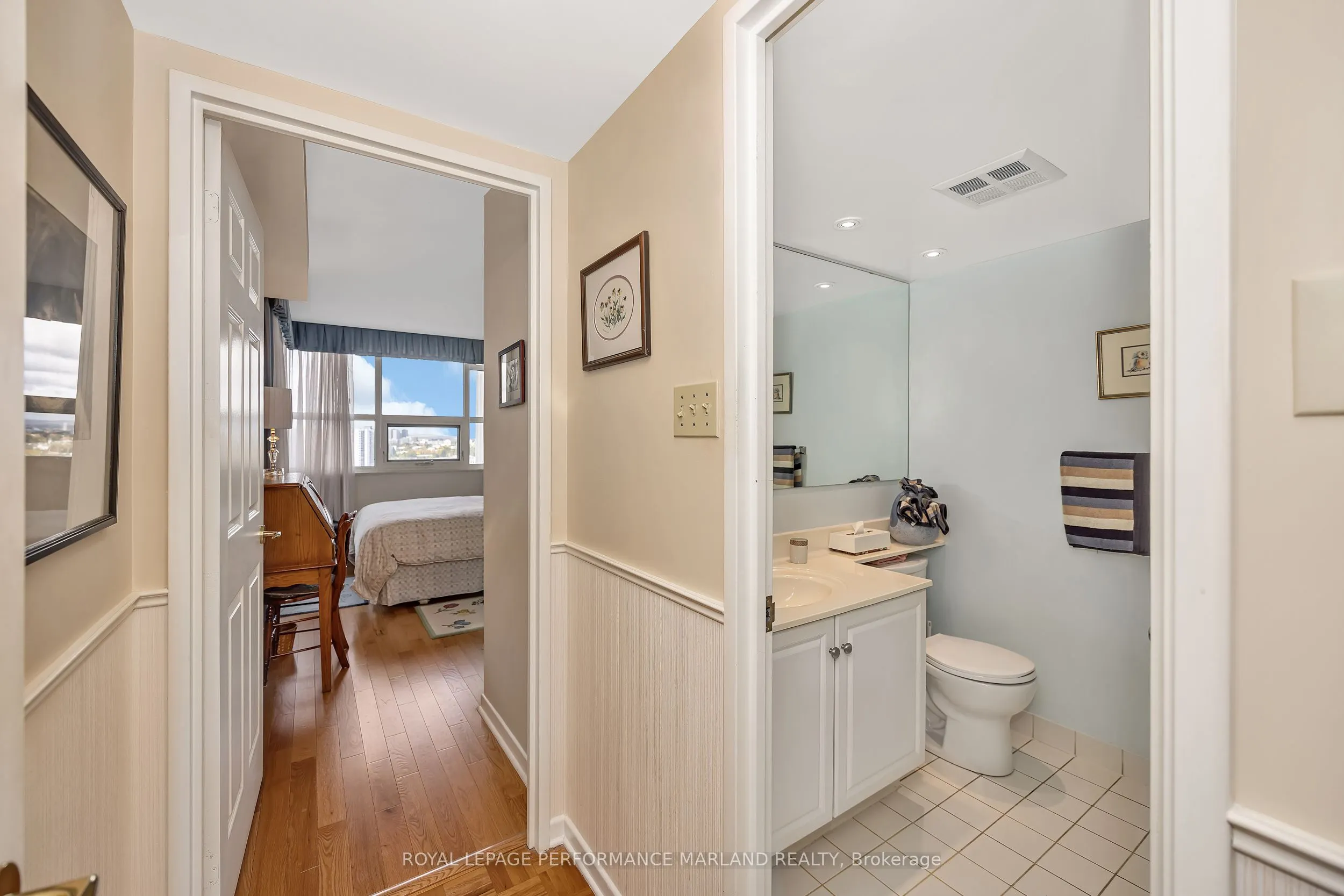 1510 Riverside Drive, #2007