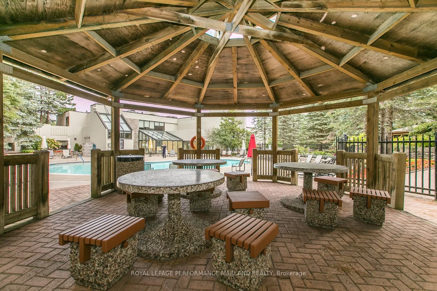 1510 Riverside Drive, #2007