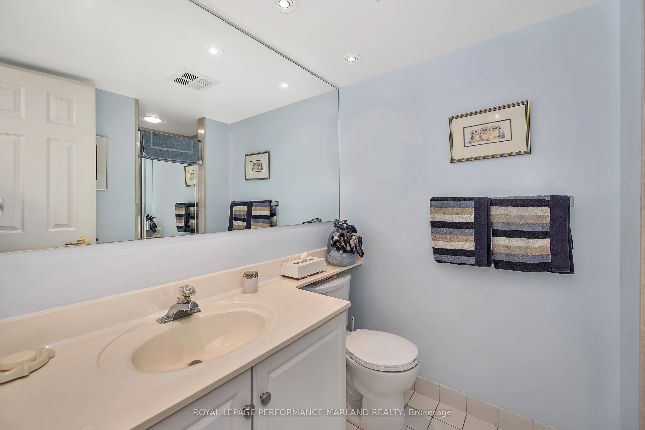 1510 Riverside Drive, #2007