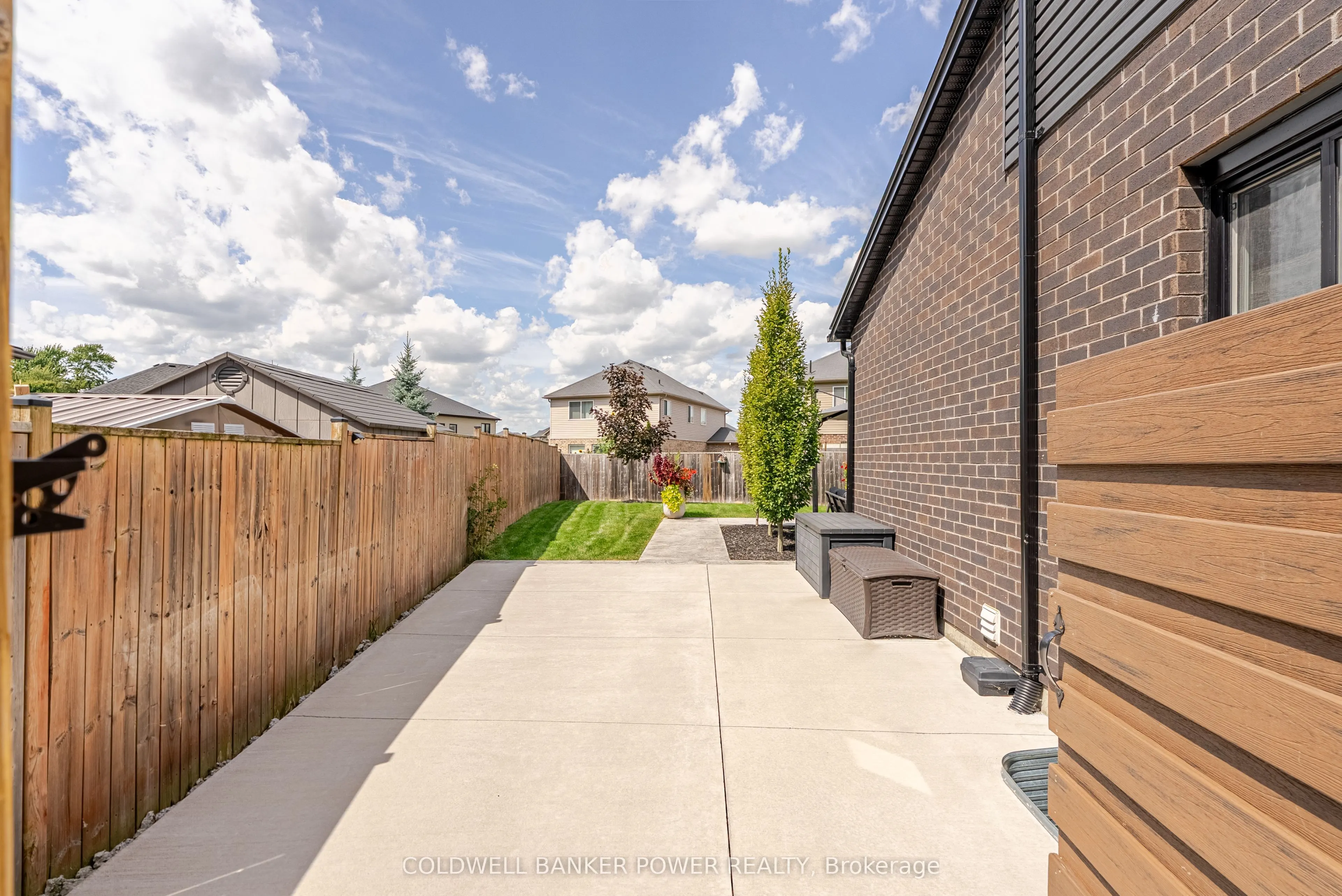 2224 Yellowbirch Place
