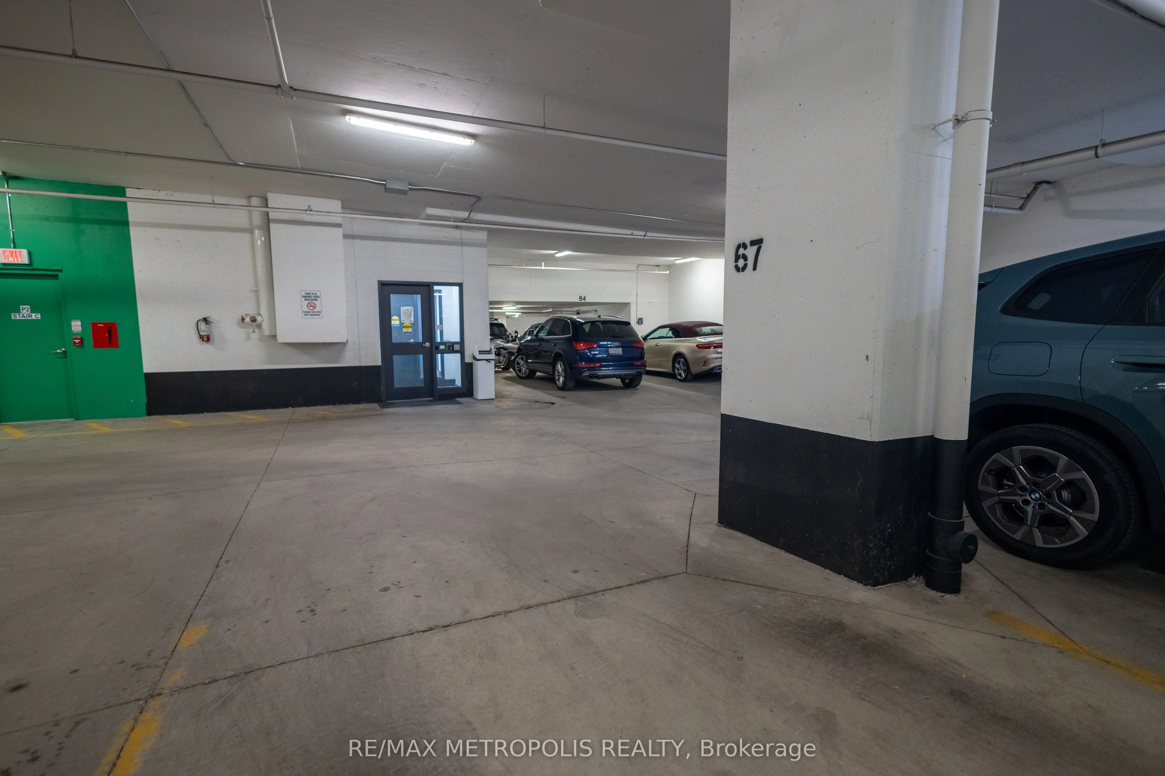 85 Duke Street, #110