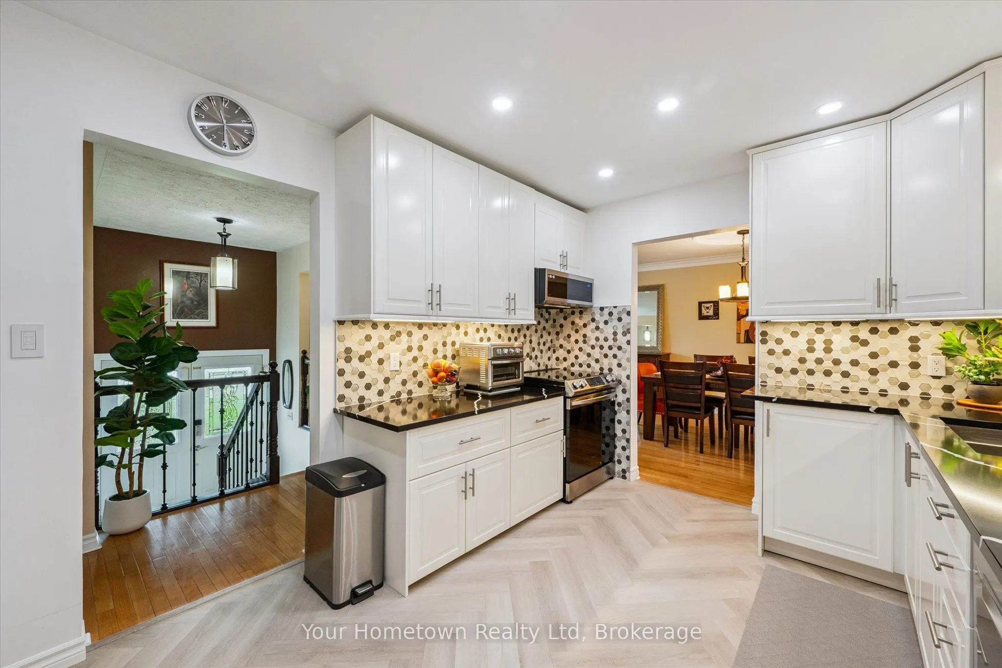 57 Water Street E