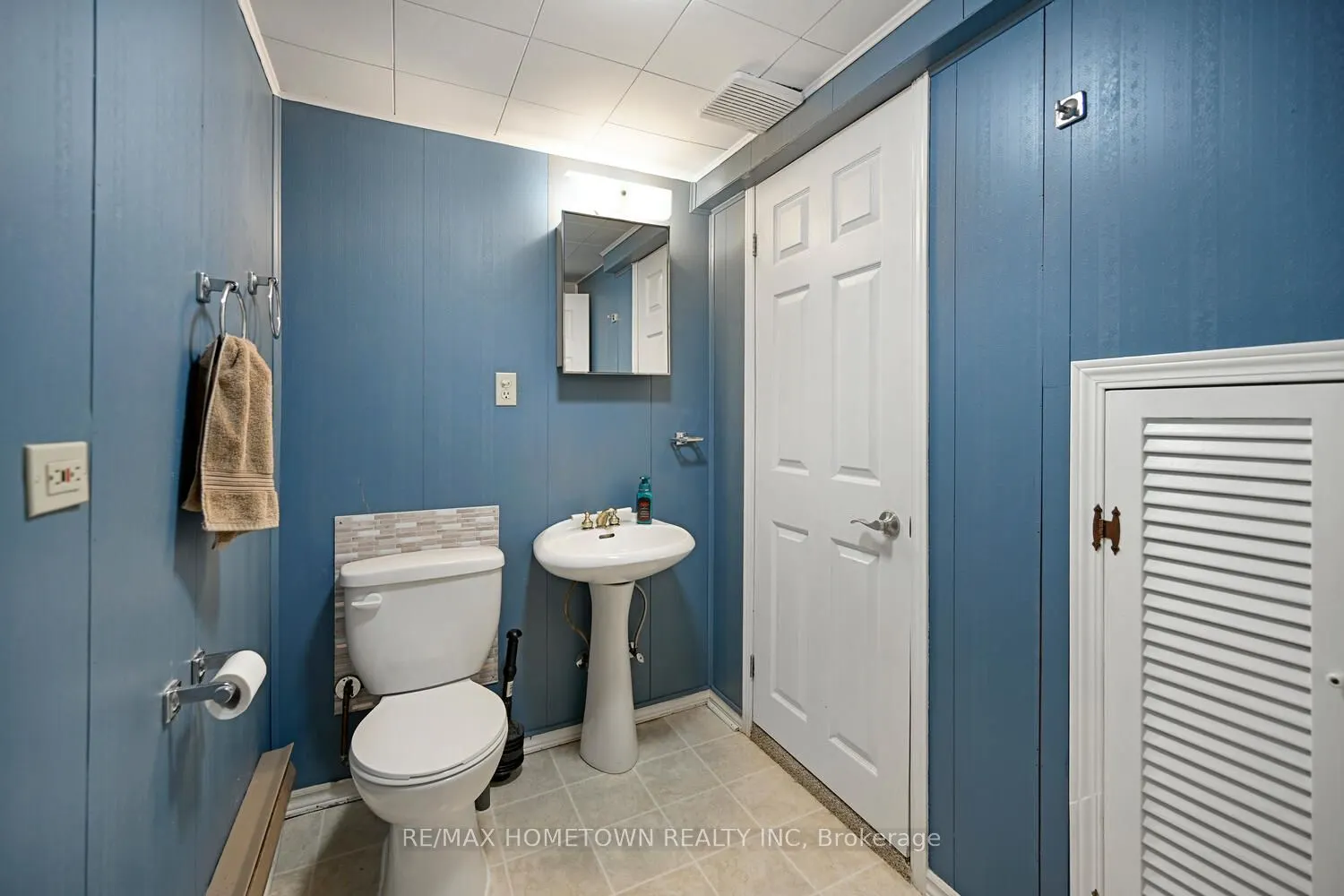 1311 VISTA Drive