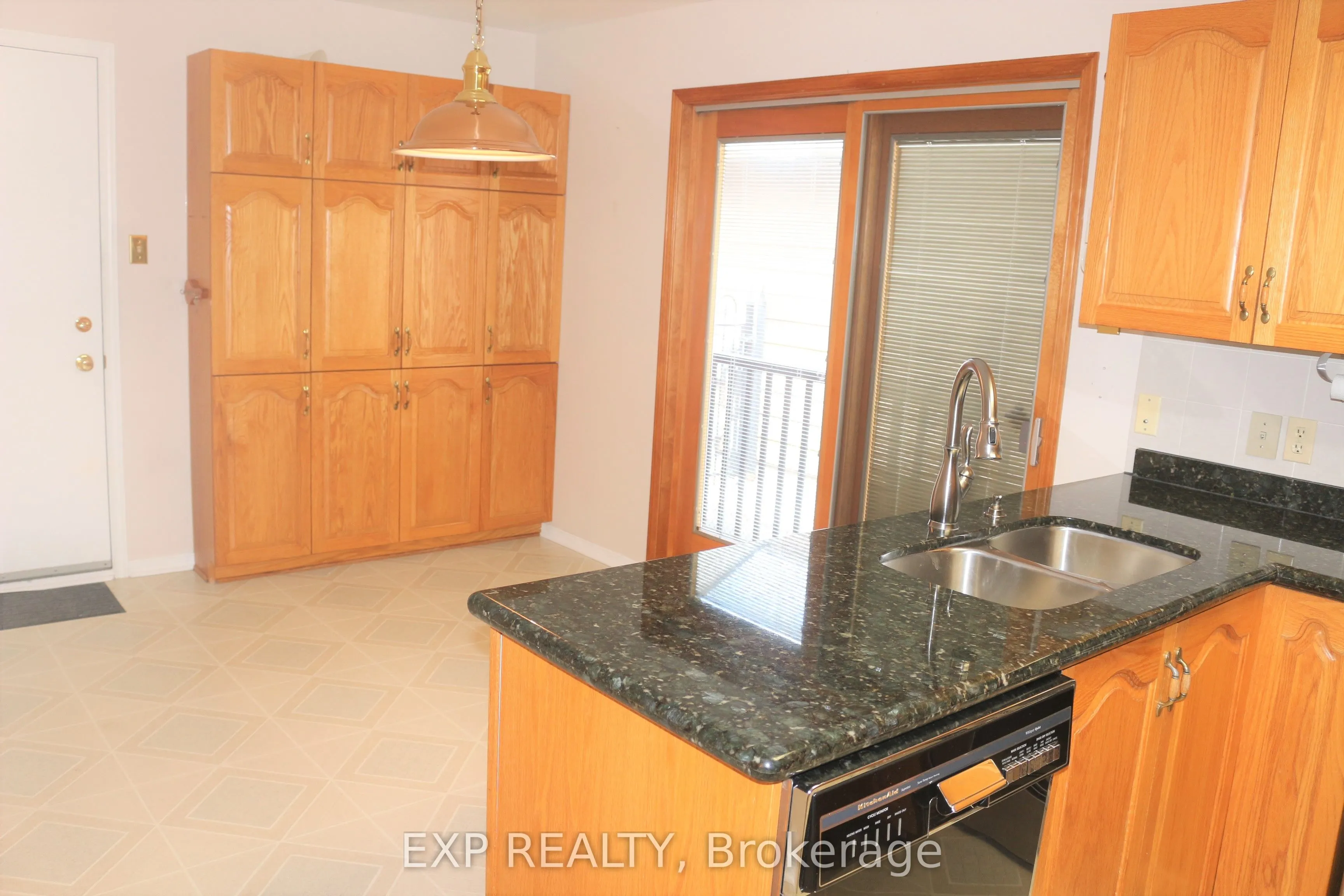 14 Black Rivers Place
