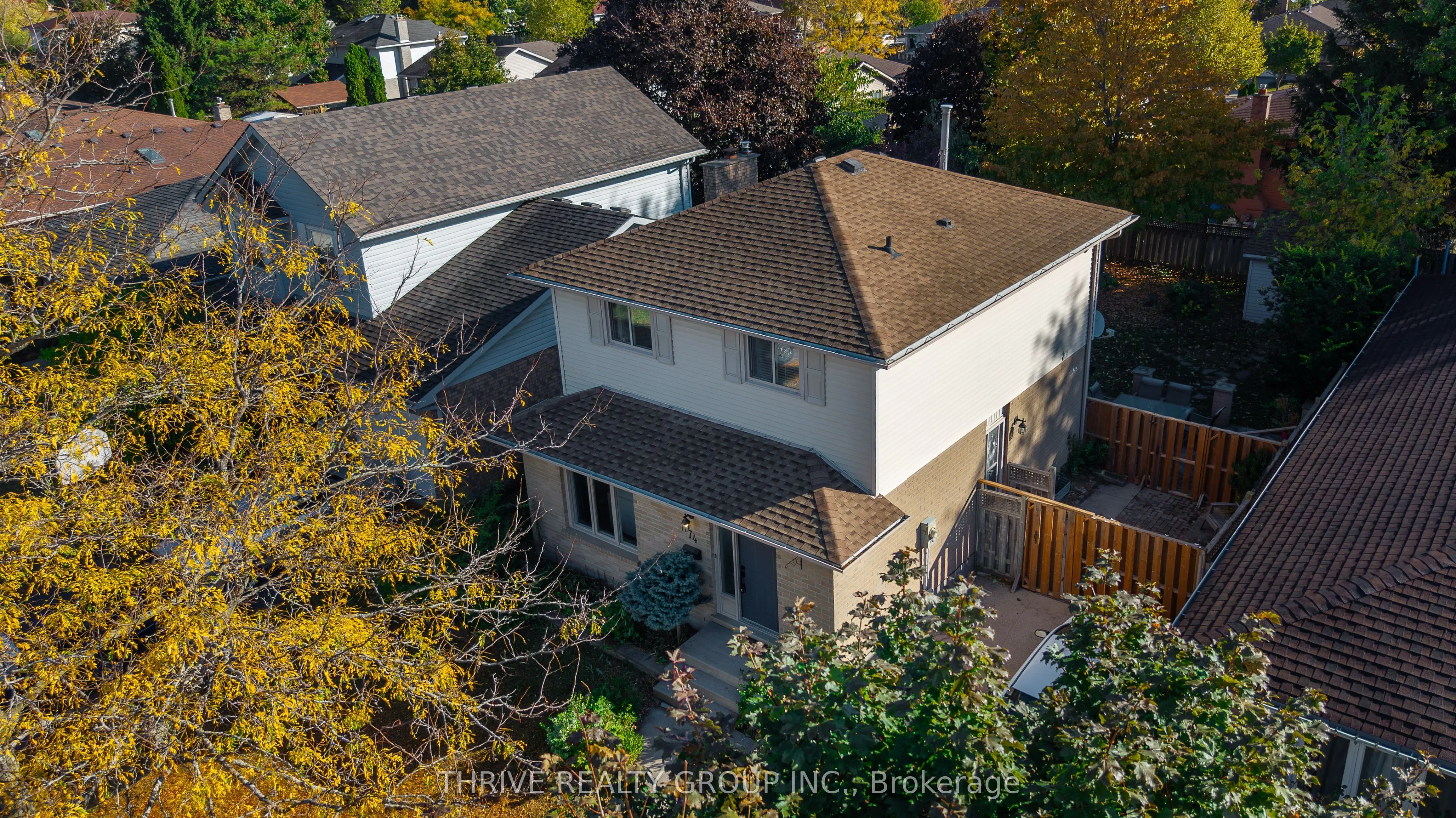 74 Erica Crescent