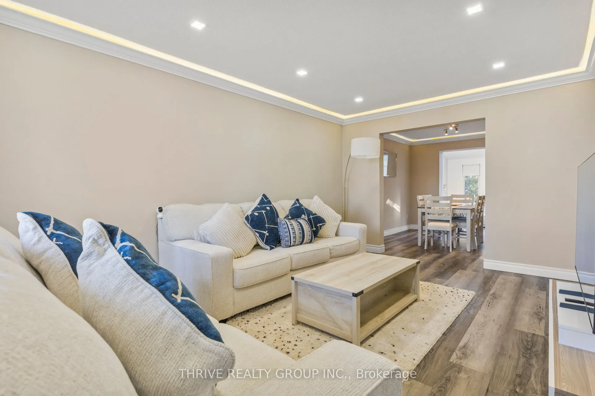 74 Erica Crescent