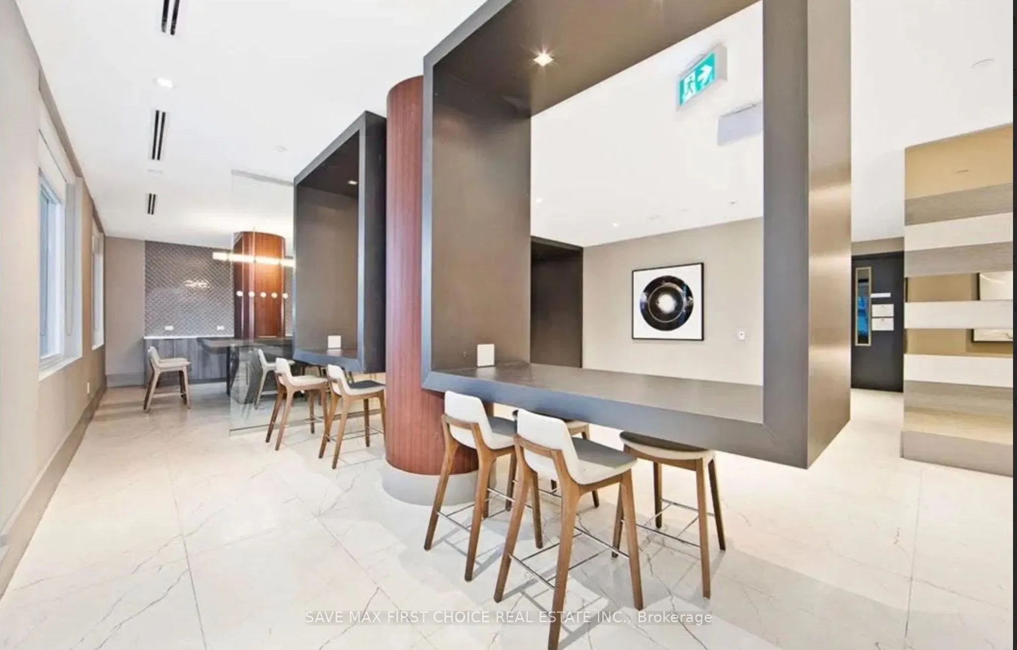 55 Duke Street West, #608