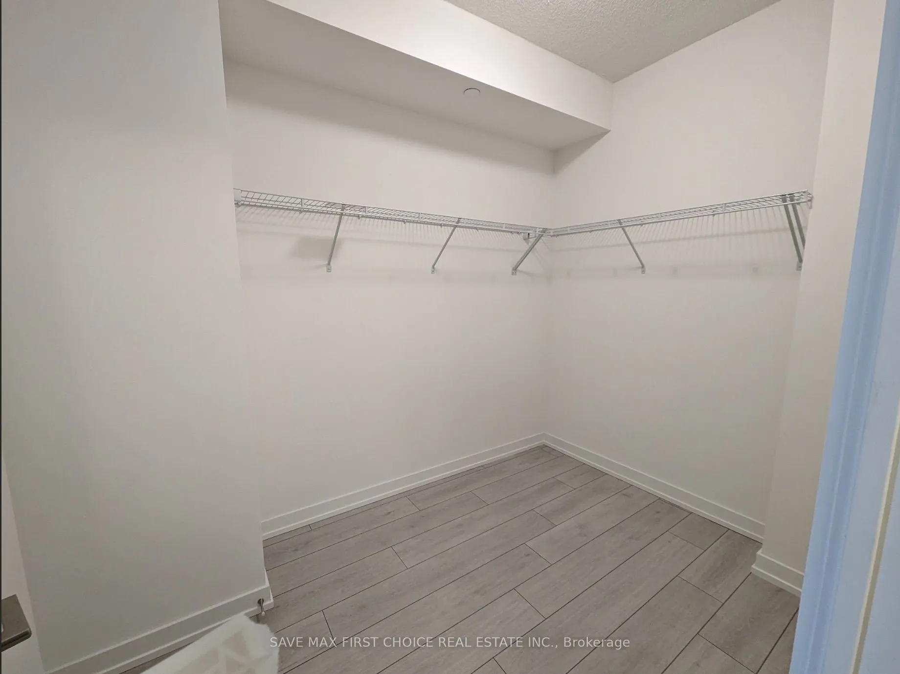 55 Duke Street West, #608