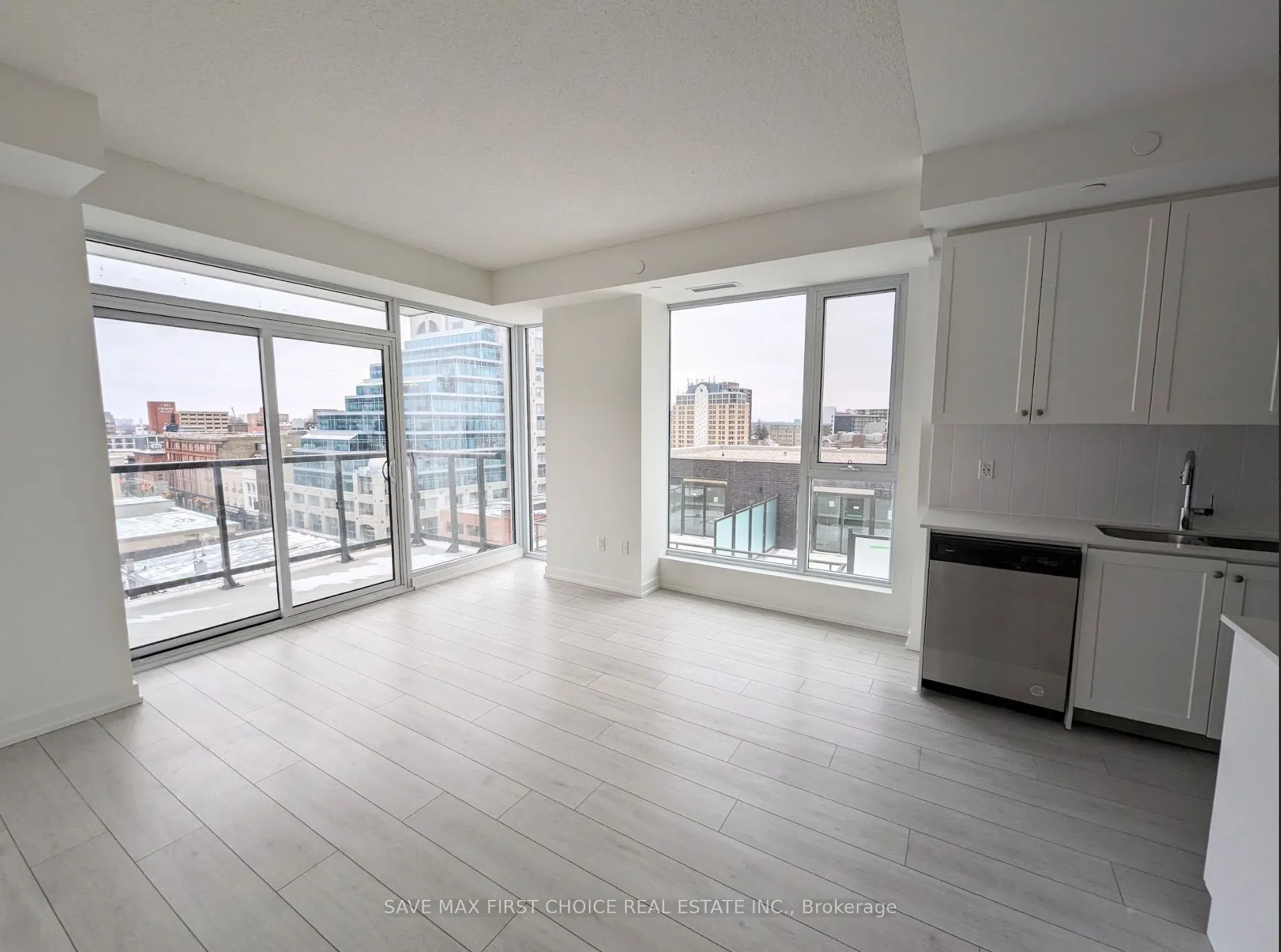 55 Duke Street West, #608