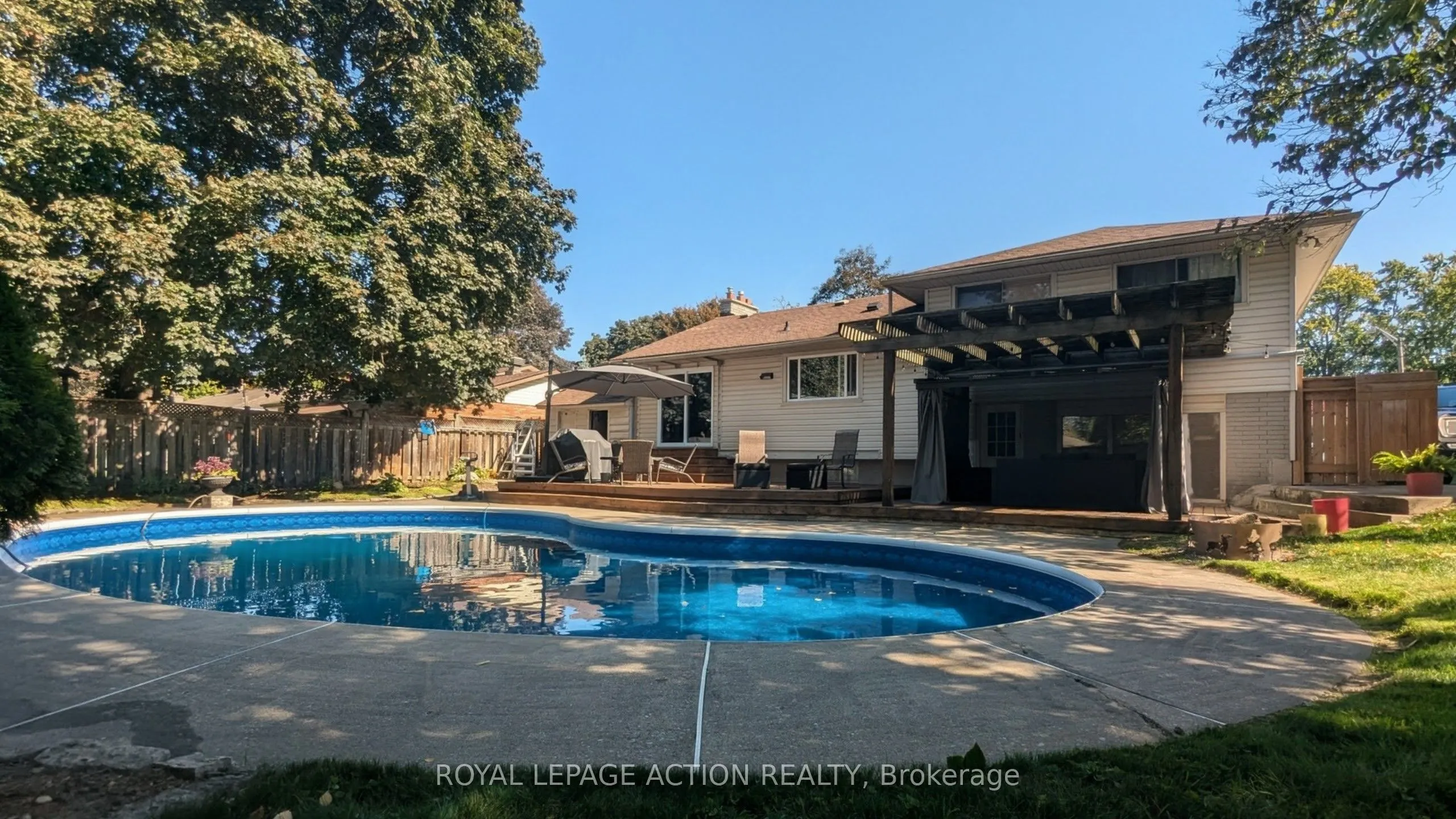 14 Meadow Road