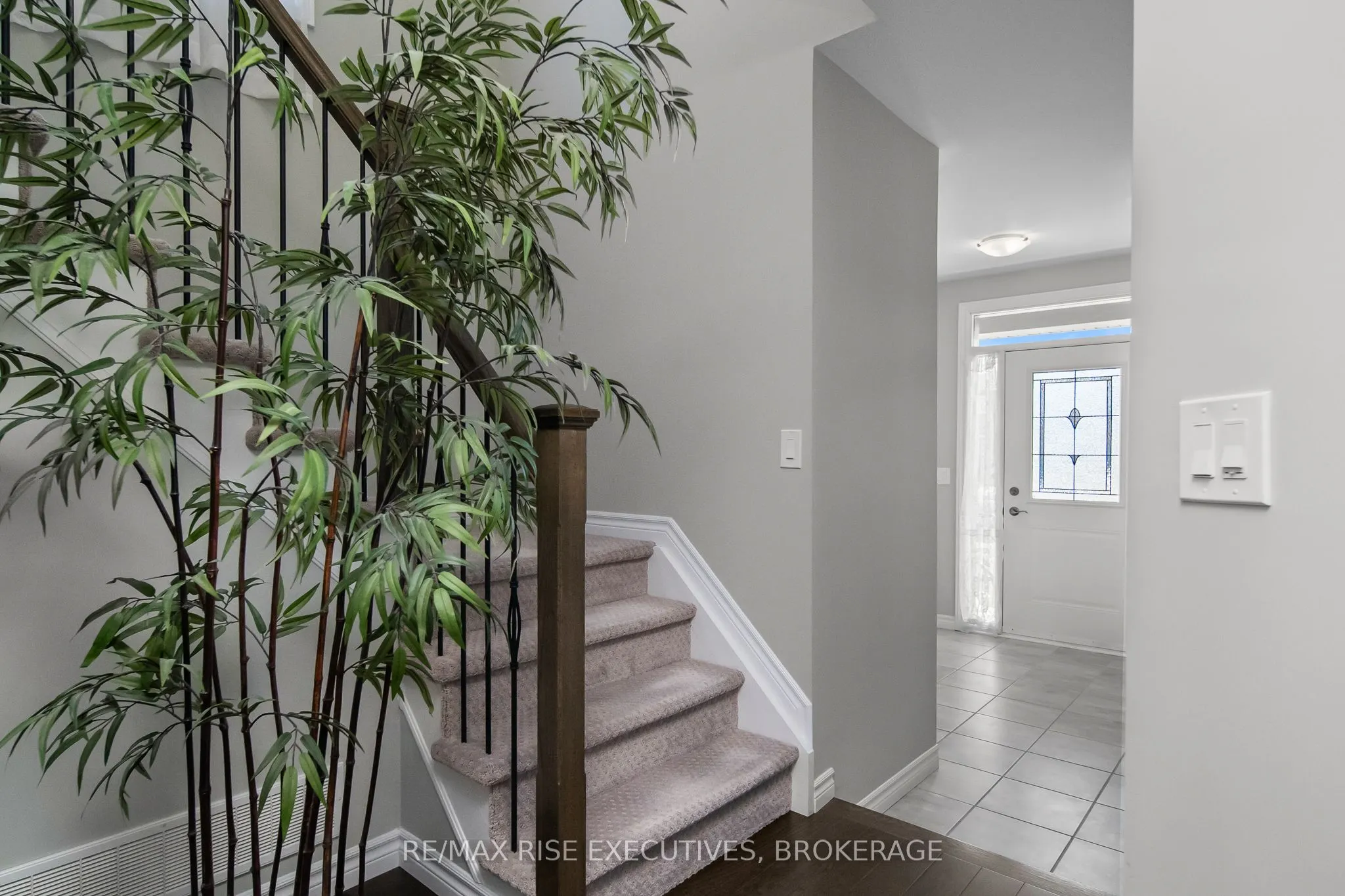 1425 Monarch Drive