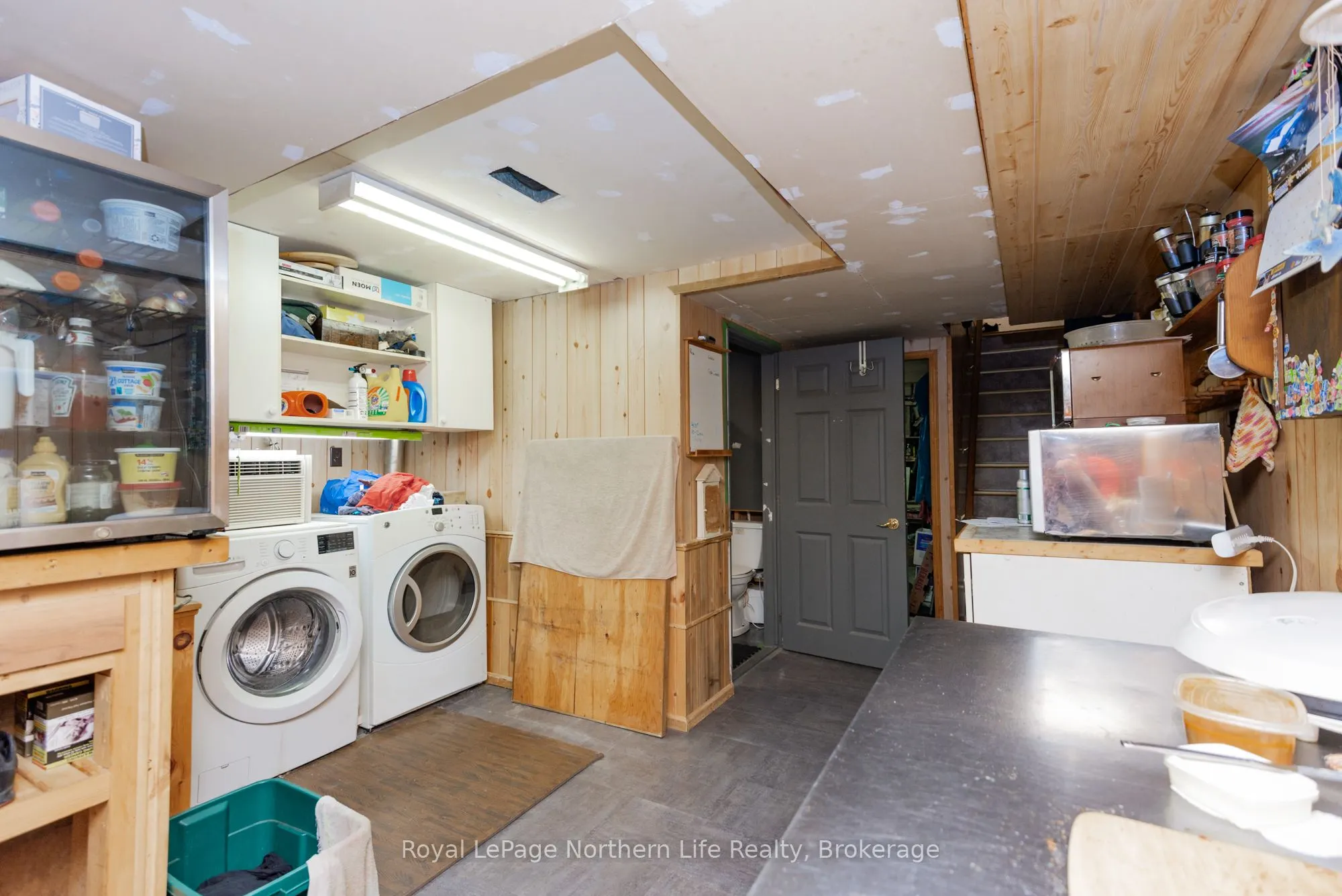 903 Highway 17 E