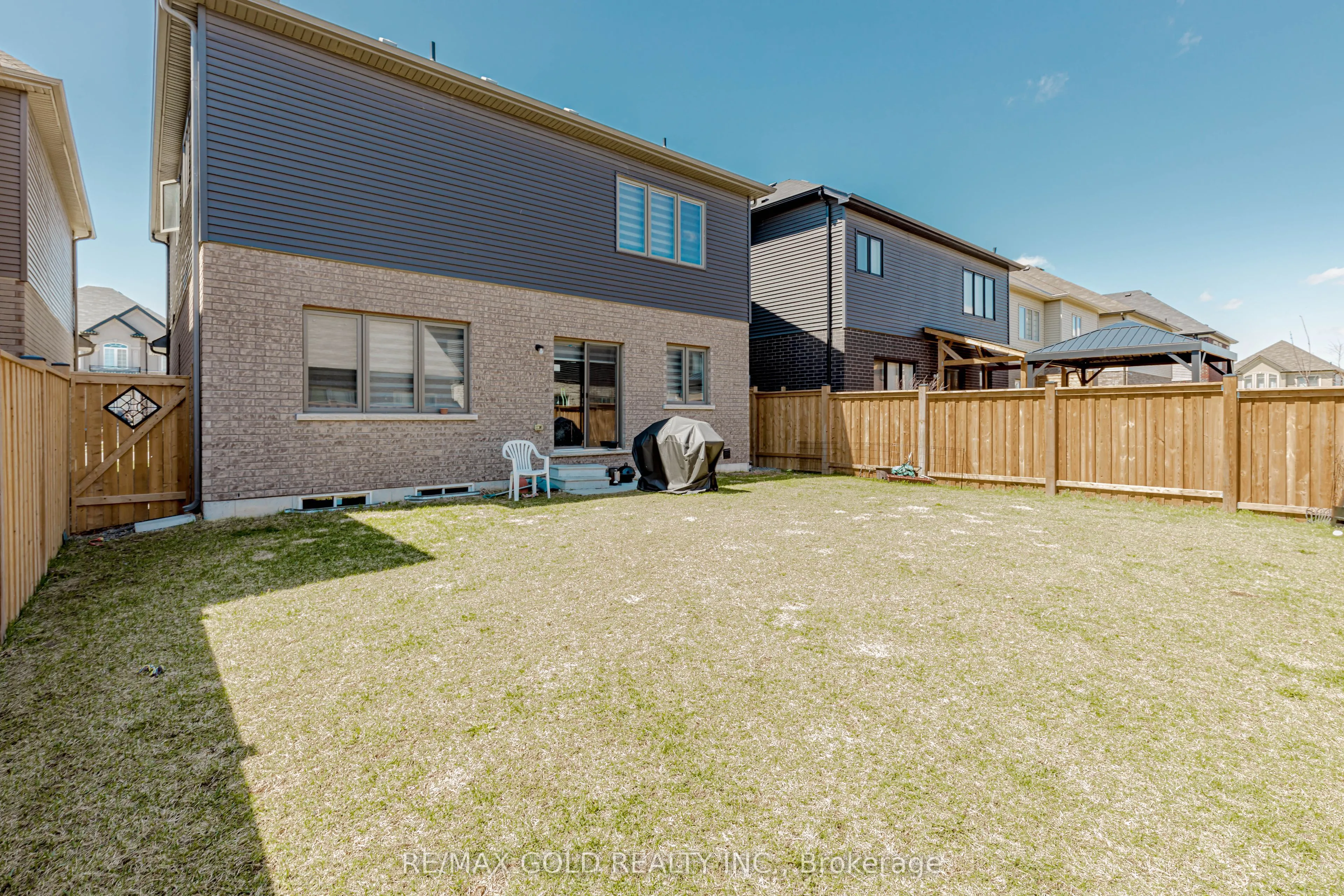 55 Scenic Ridge Gate