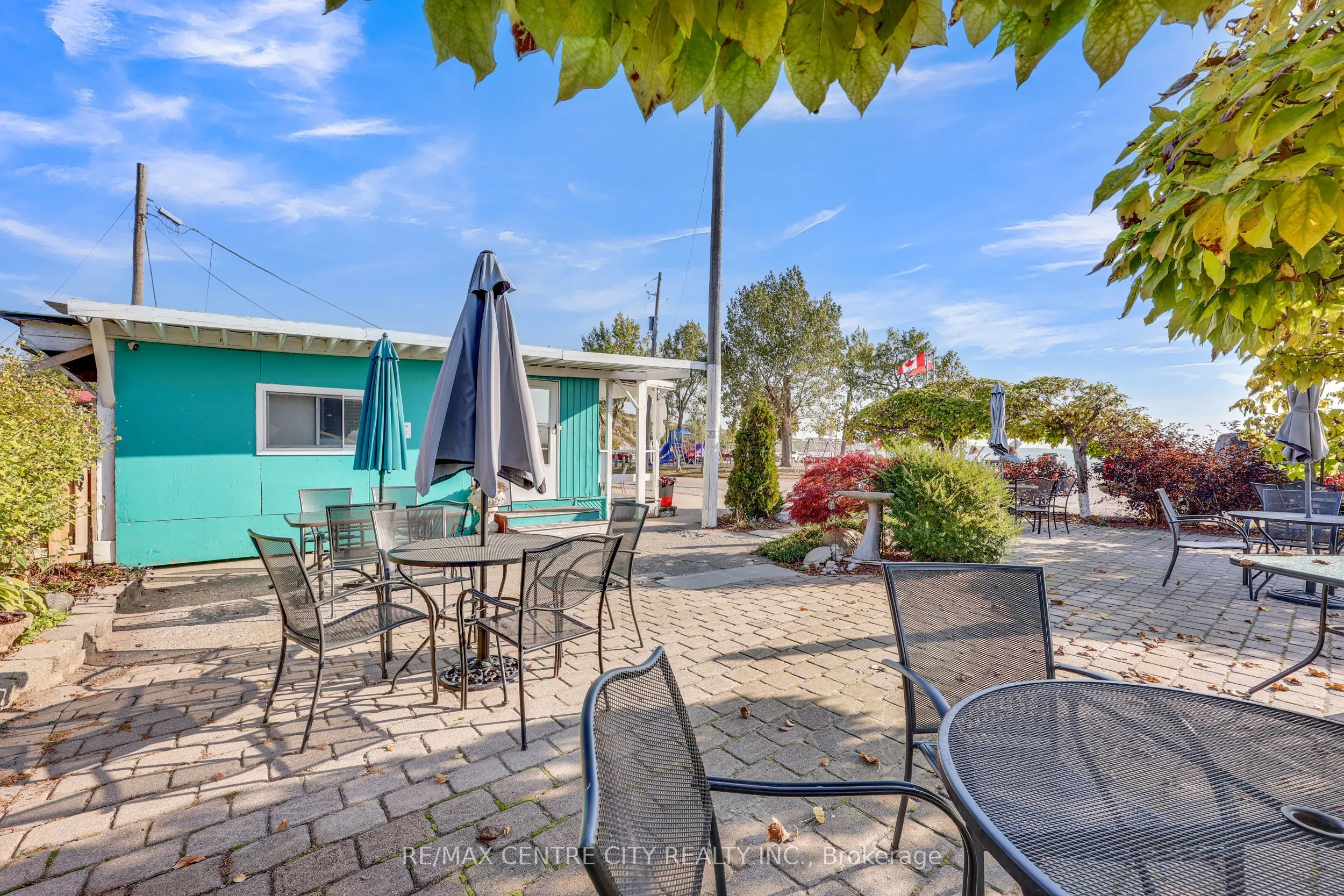 3143 Colin Street