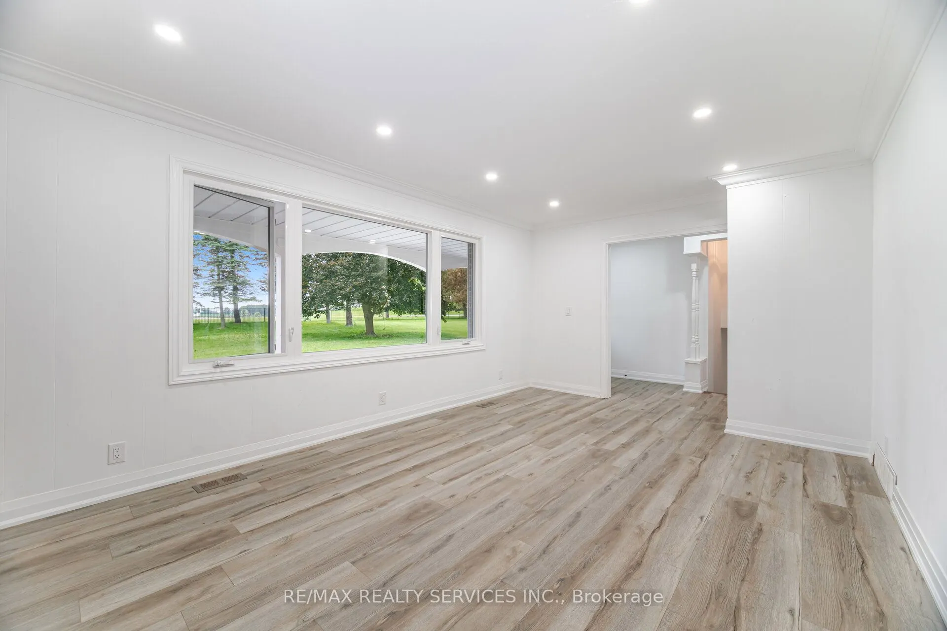 5587 Wellington Rd 86, Road E
