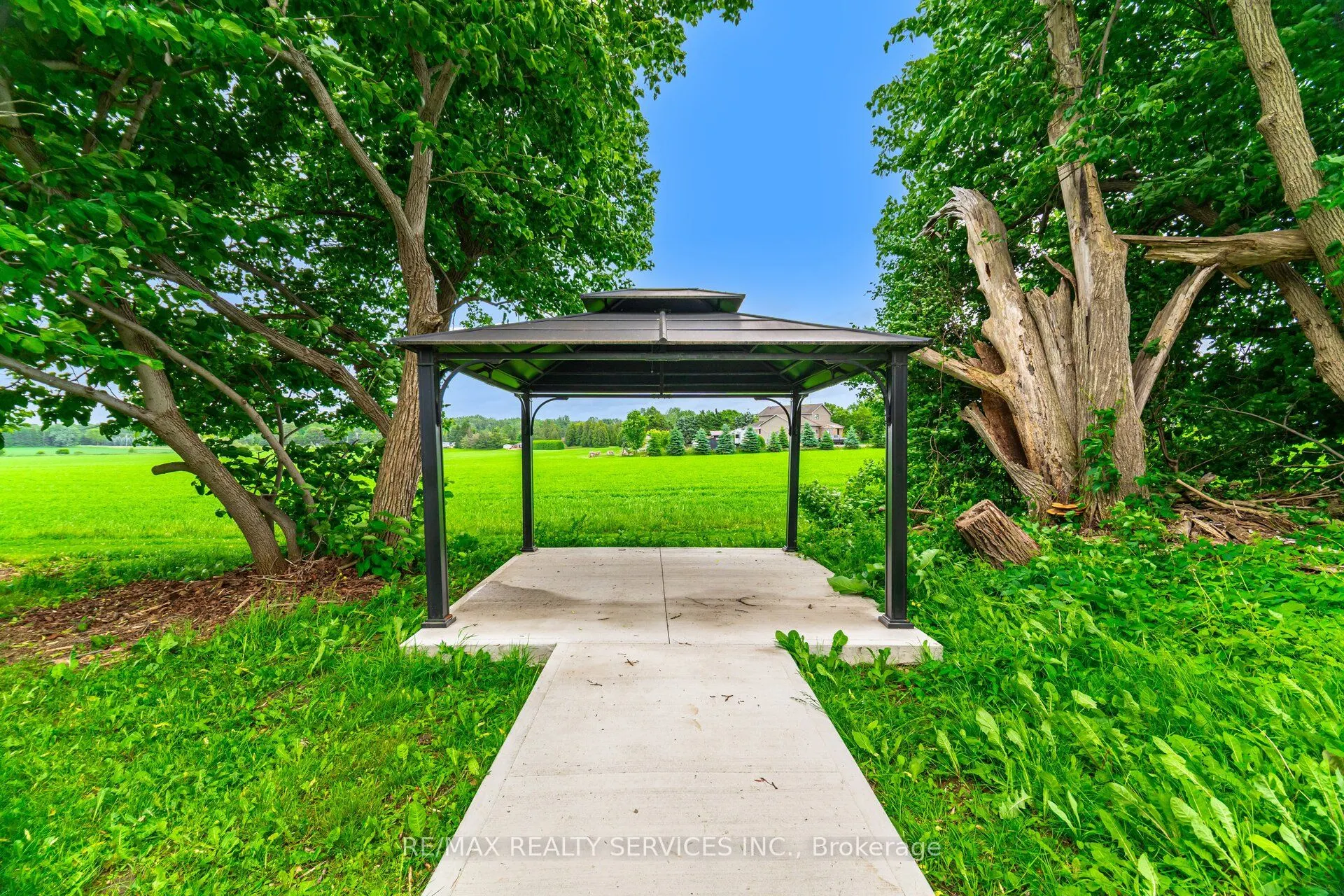 5587 Wellington Rd 86, Road E