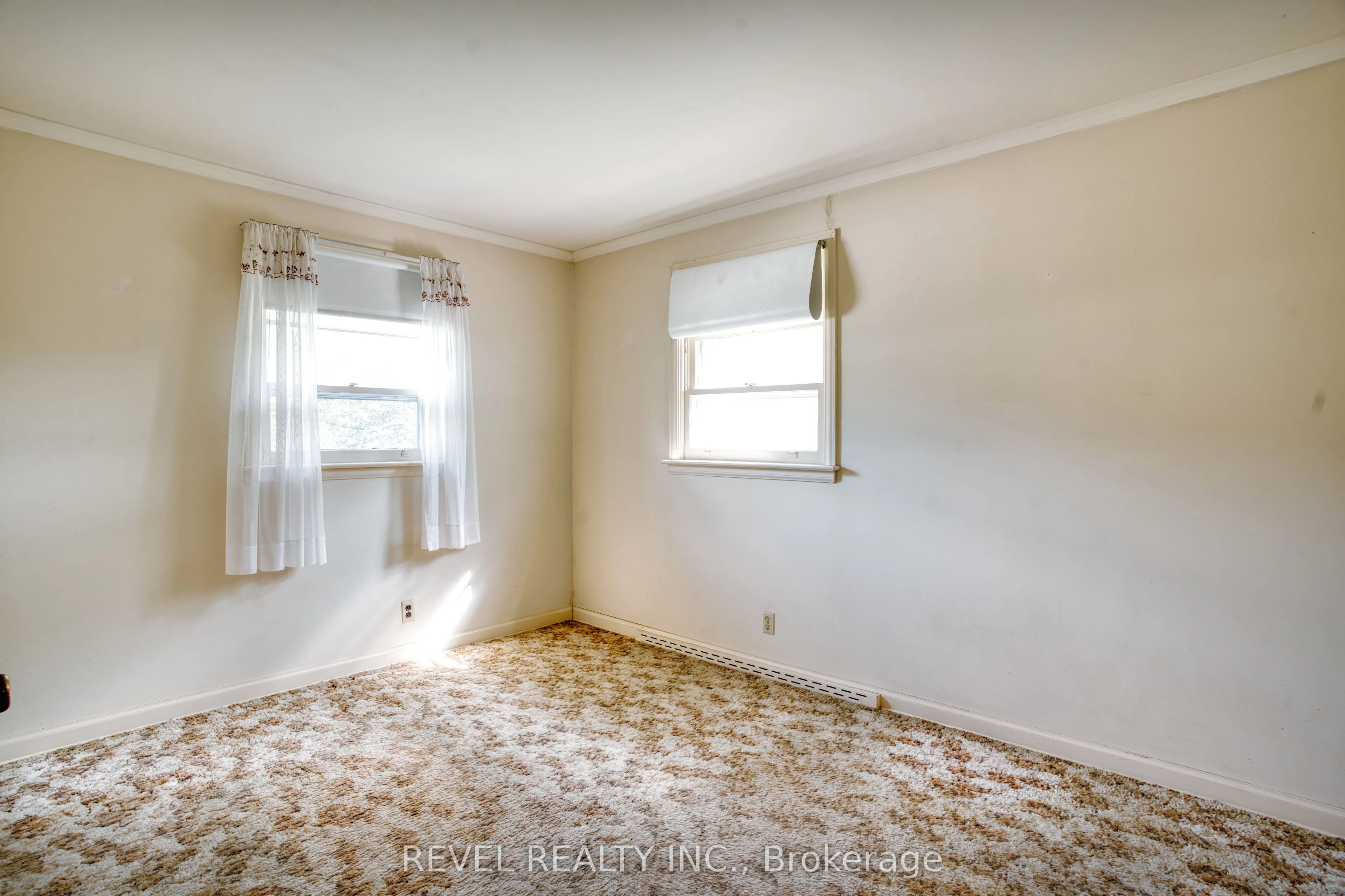 143 Oakside Street
