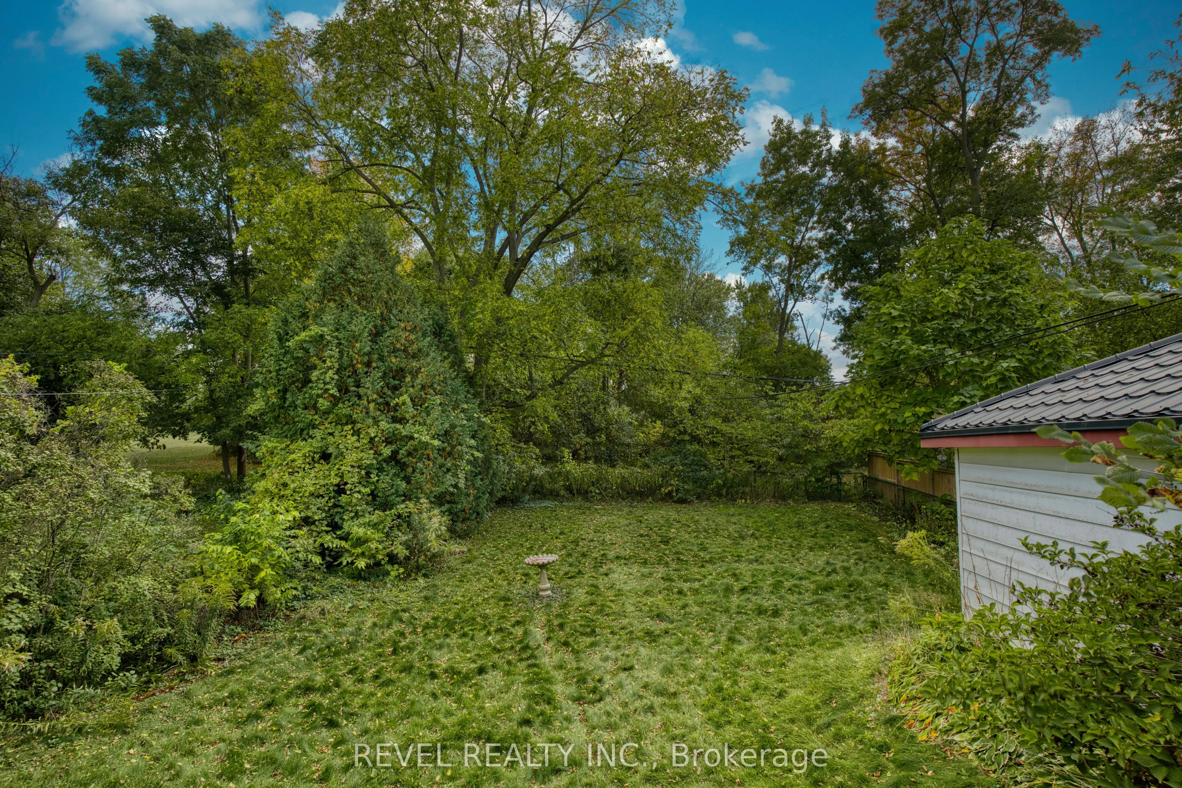 143 Oakside Street