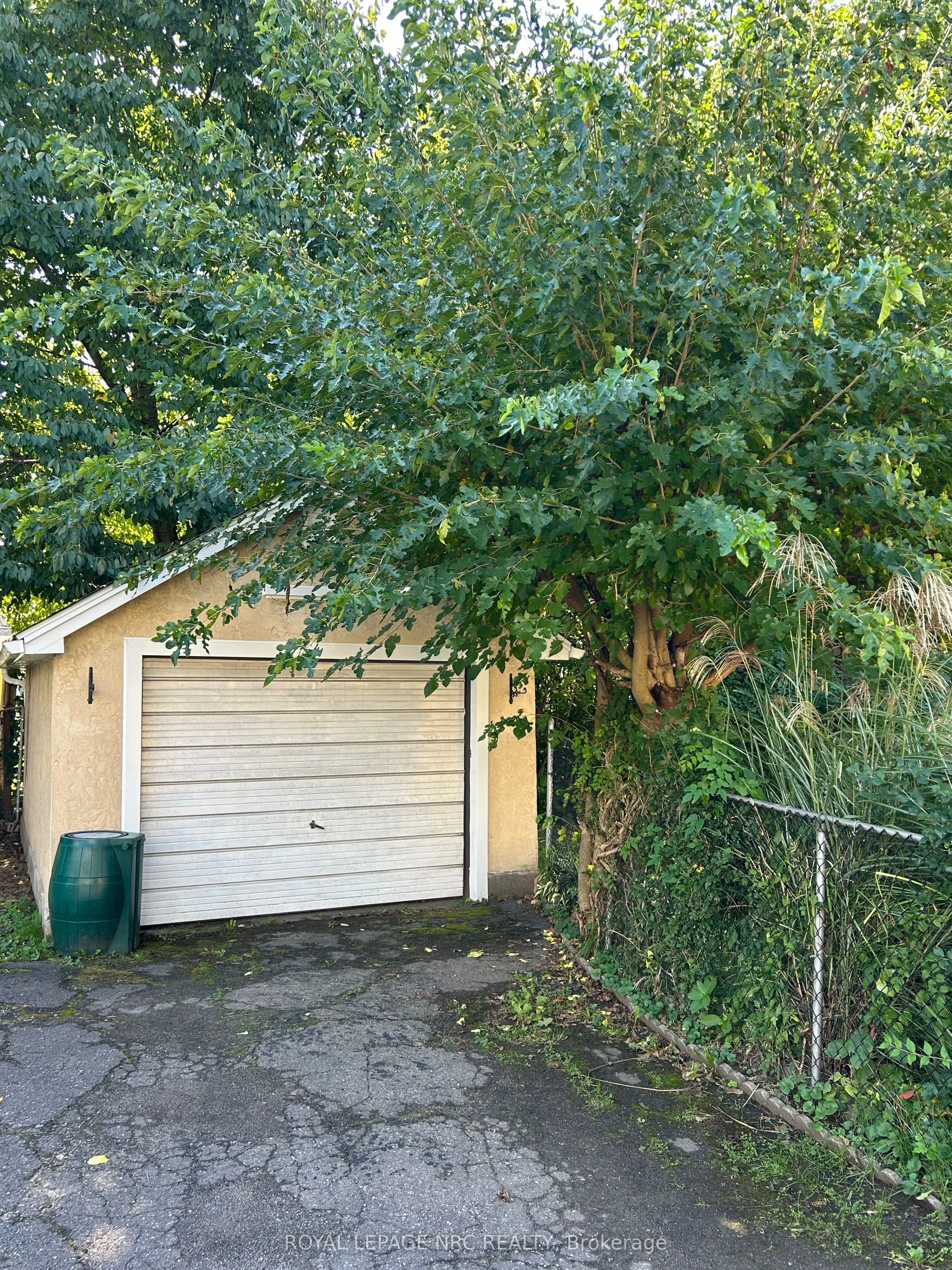 116 Pleasant Avenue