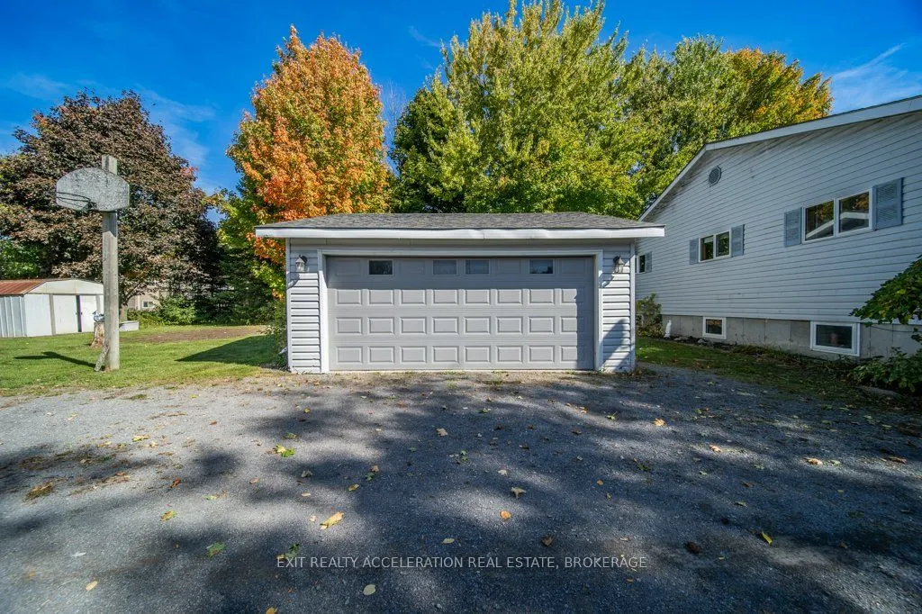 122 Bayview Drive