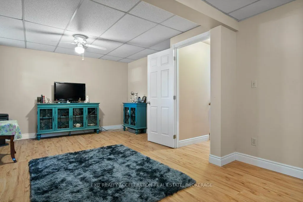 122 Bayview Drive