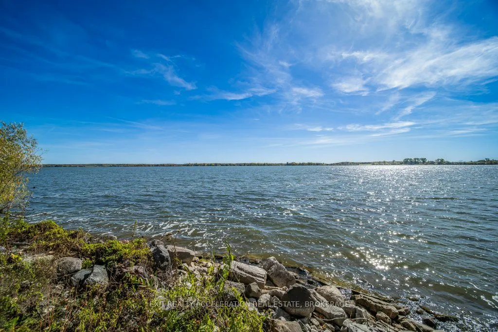 122 Bayview Drive