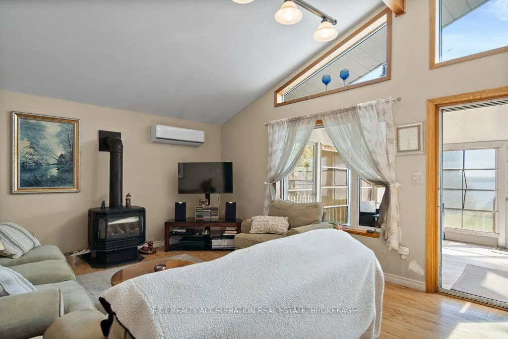 122 Bayview Drive