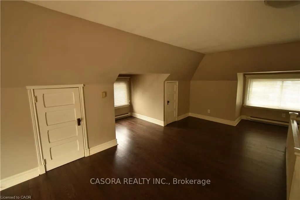 29 MELROSE Avenue, #1