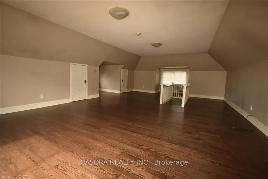 29 MELROSE Avenue, #1