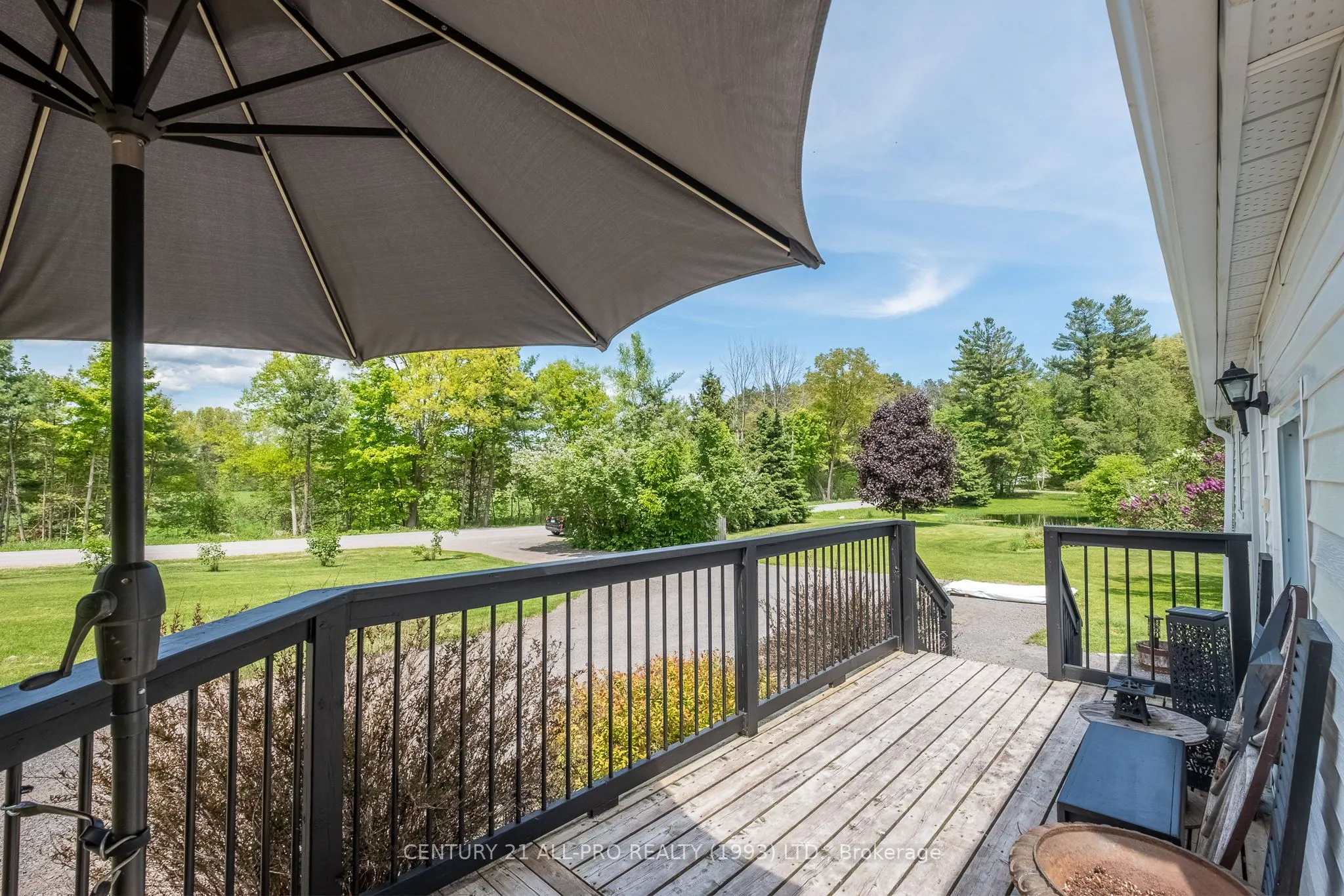 515 Tobacco Road