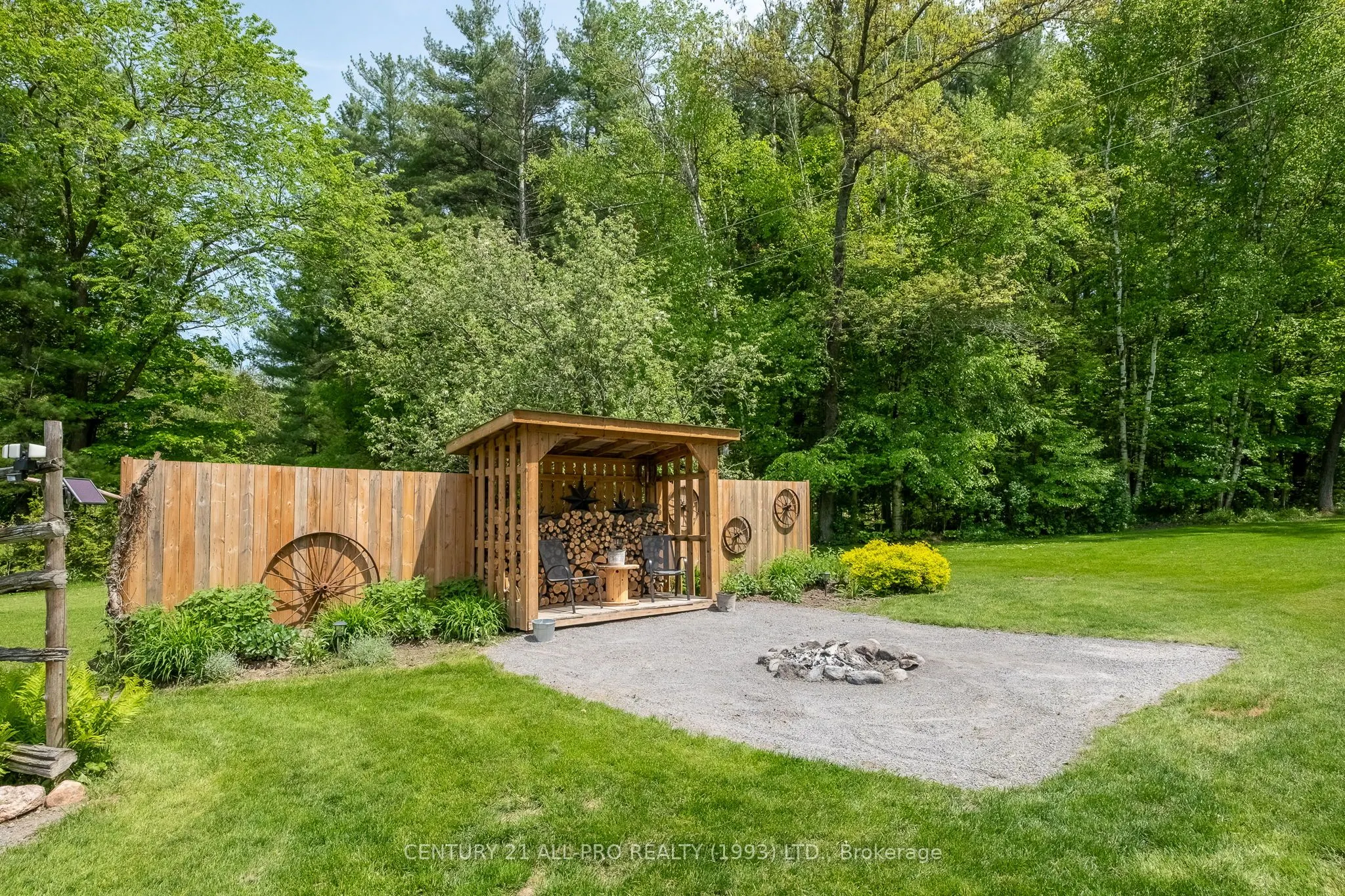 515 Tobacco Road