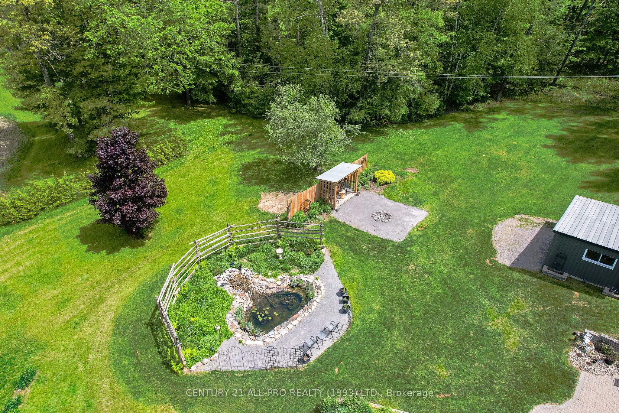 515 Tobacco Road