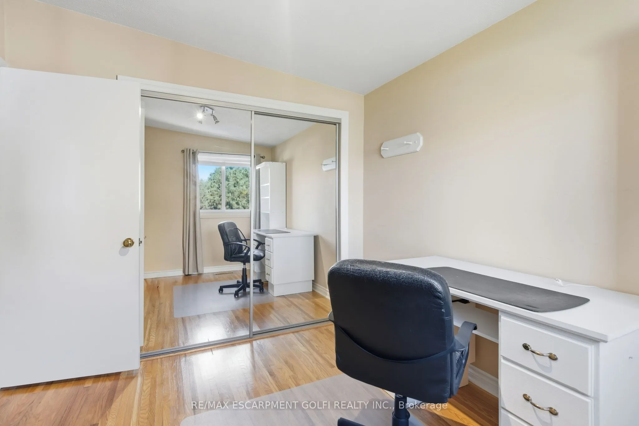 106 Fielding Crescent