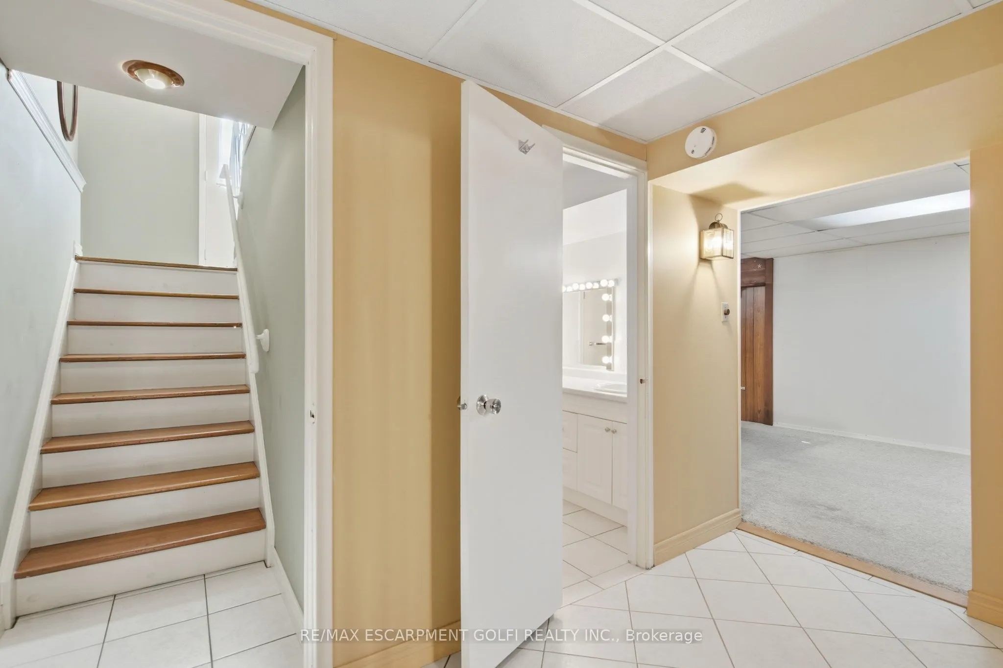 106 Fielding Crescent
