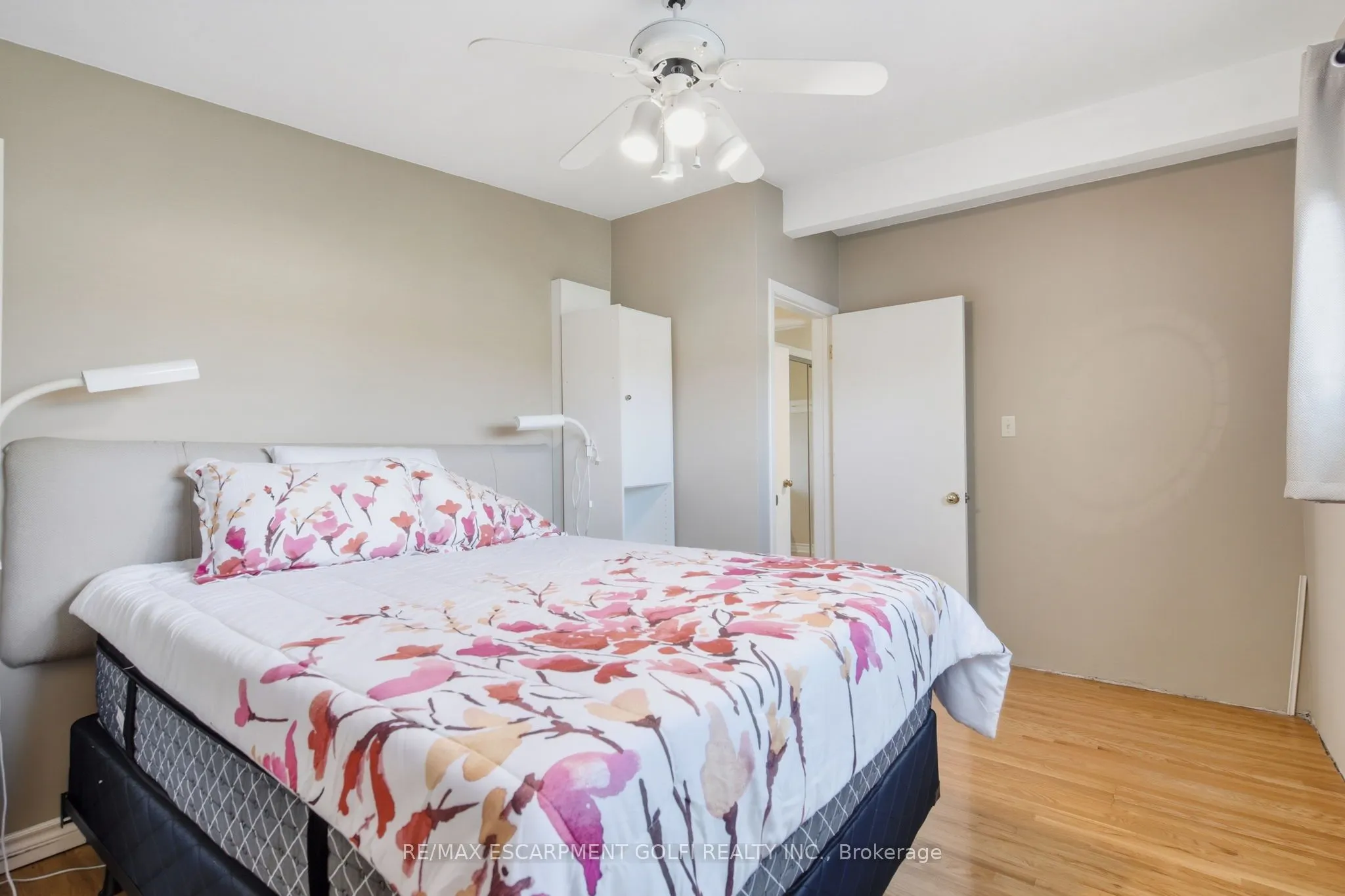 106 Fielding Crescent