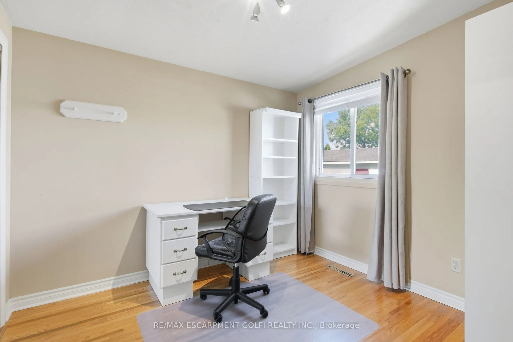 106 Fielding Crescent