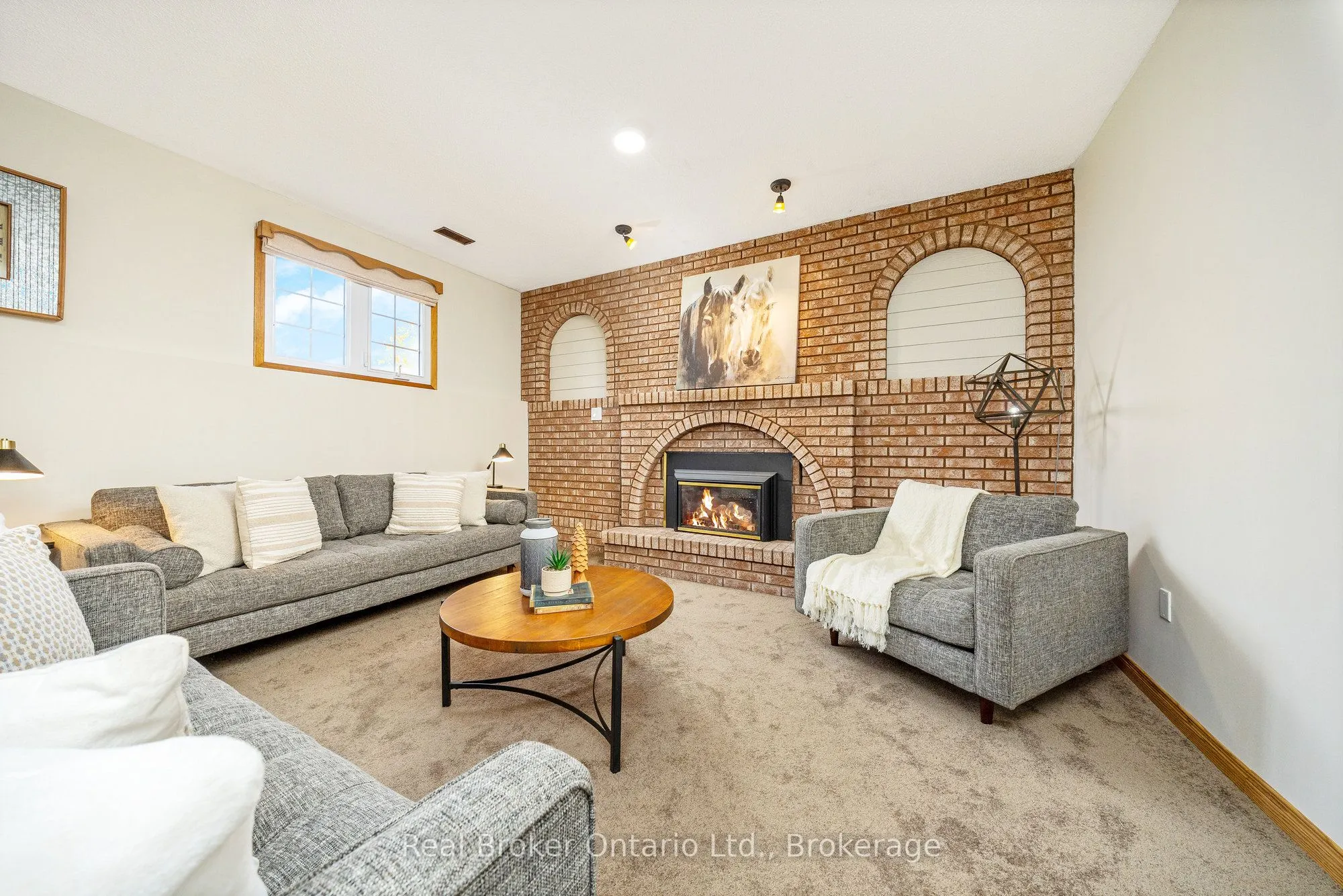 8759 Wellington 124 Road