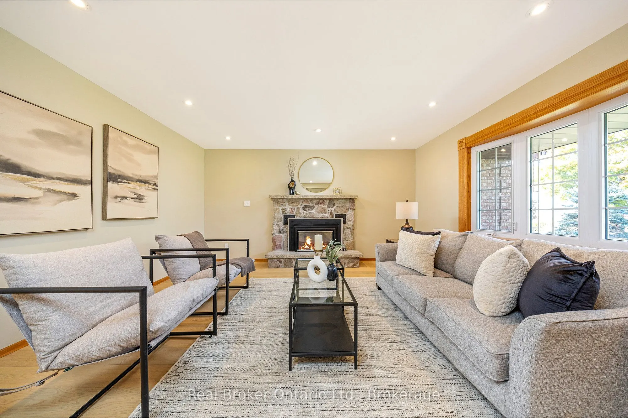 8759 Wellington 124 Road