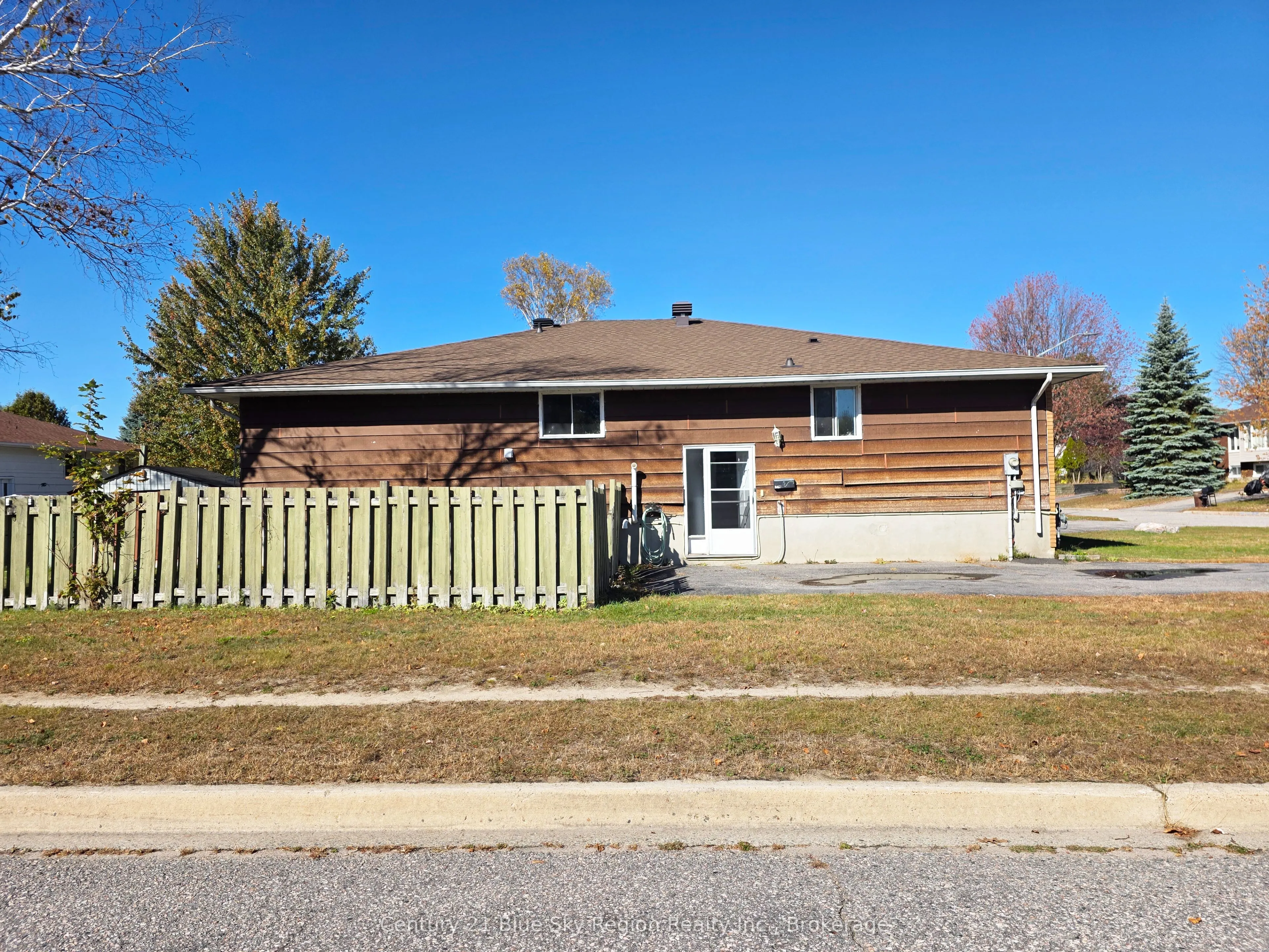 15 Massey Drive
