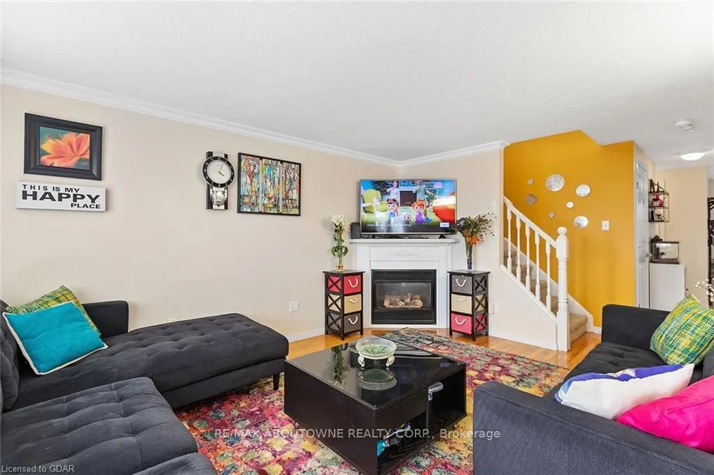 53 Boulder Crescent, #Main