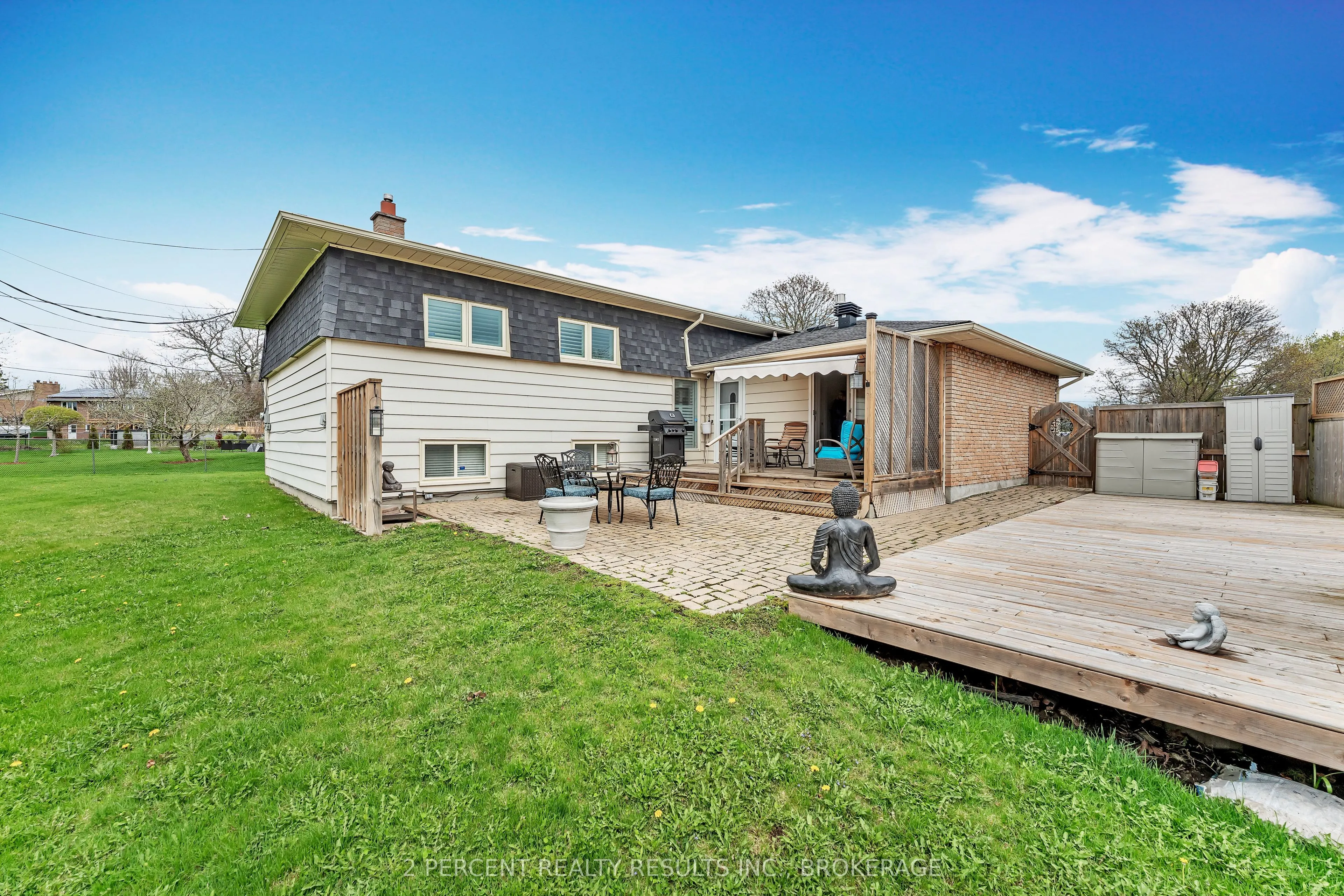 935 Brodie Avenue